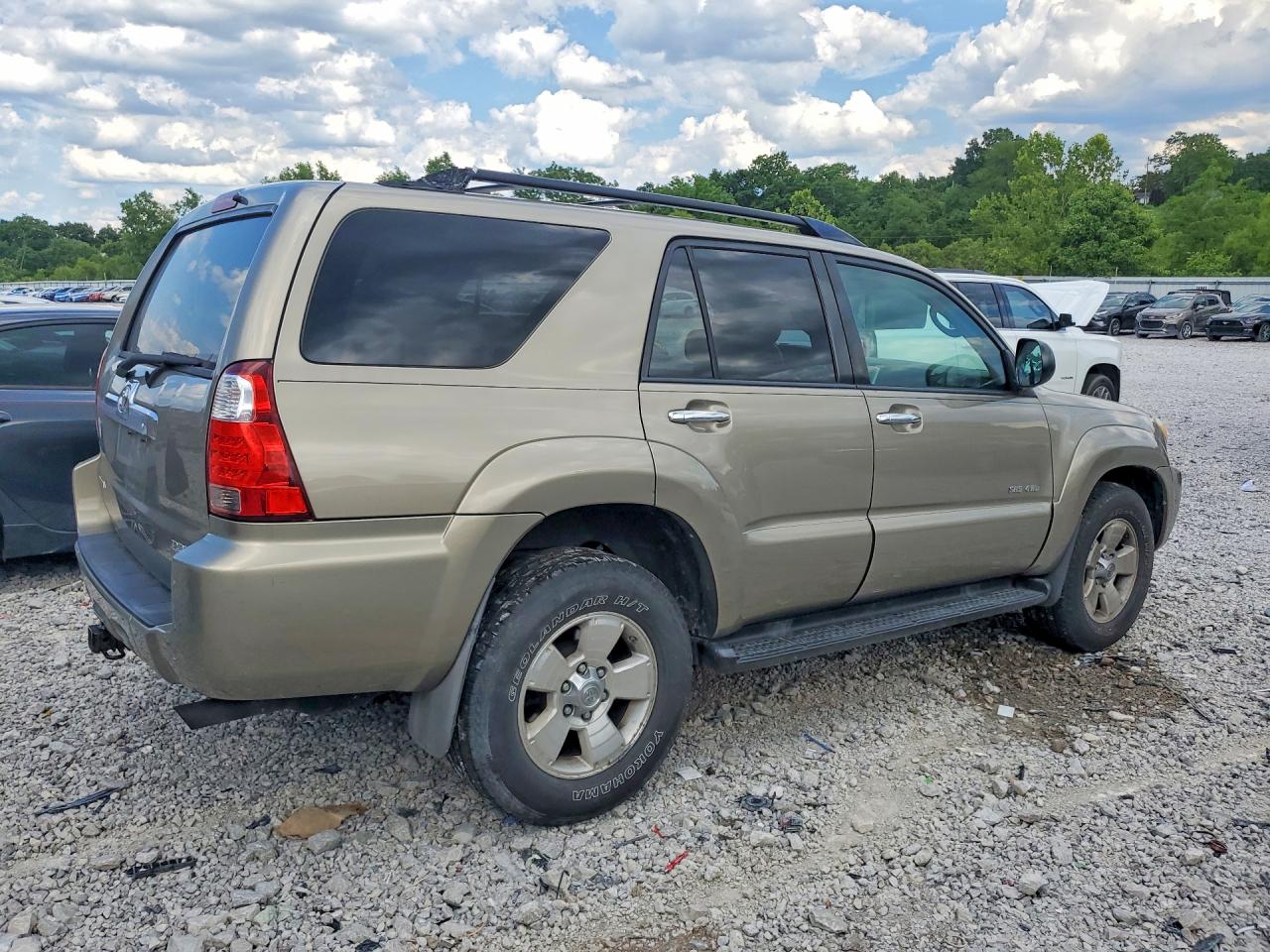 2006 Toyota 4runner Sr5 Золотой vin: JTEBU14R160103508