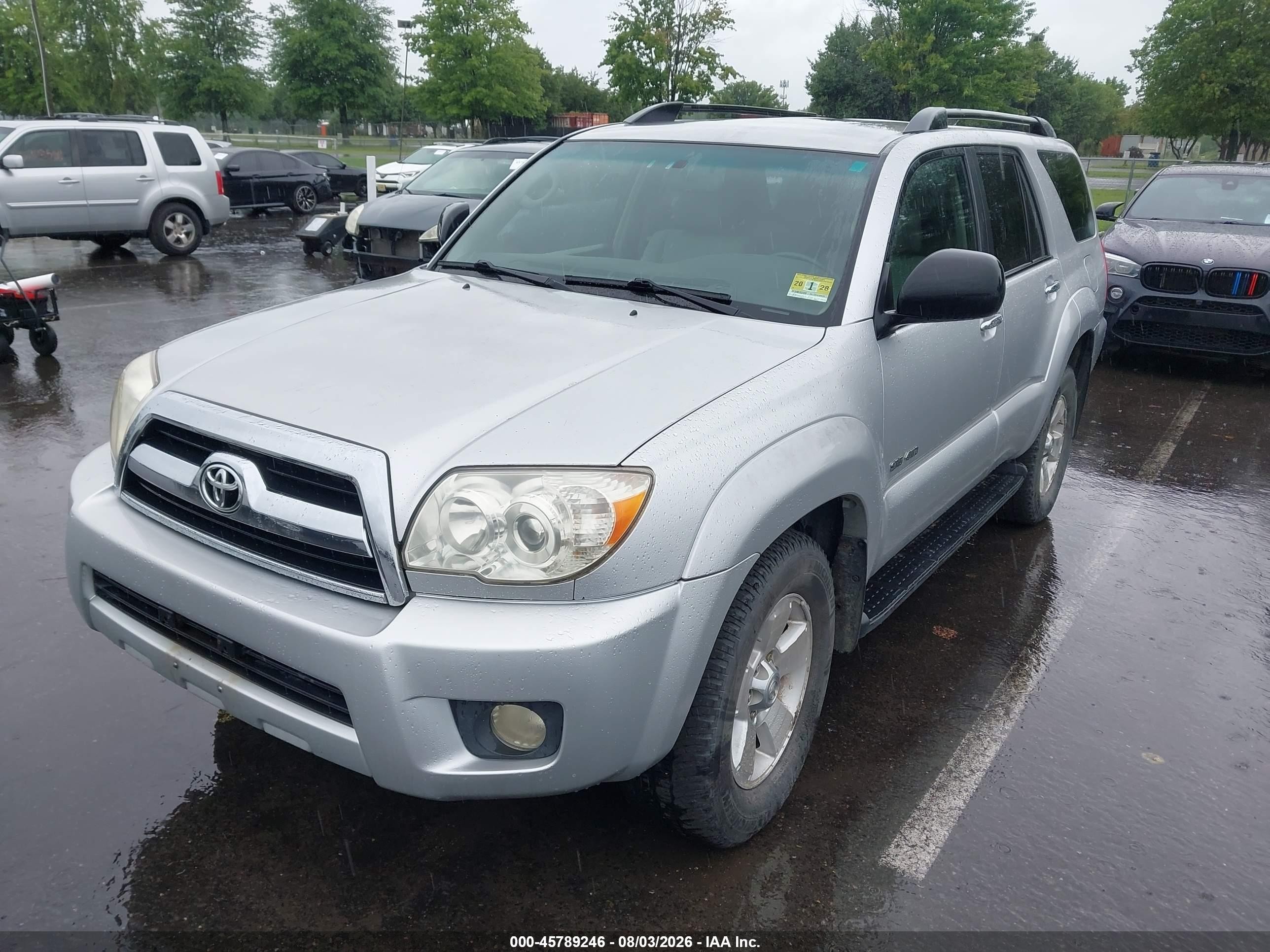 2006 Toyota 4runner Sr5 V6 Silver vin: JTEBU14R168059155
