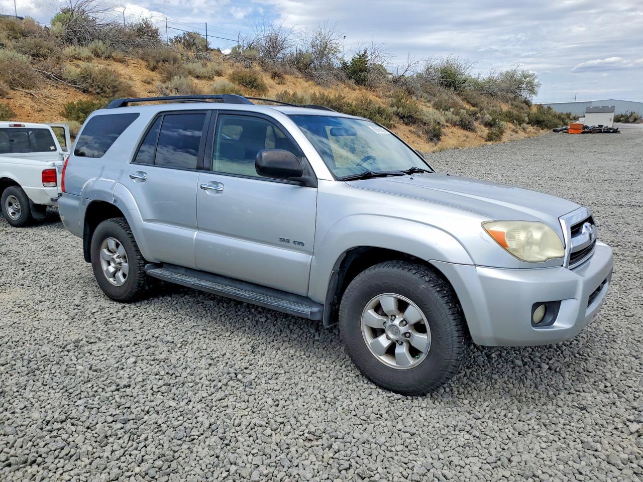 2007 Toyota 4runner Sr5 Silver vin: JTEBU14R170119354
