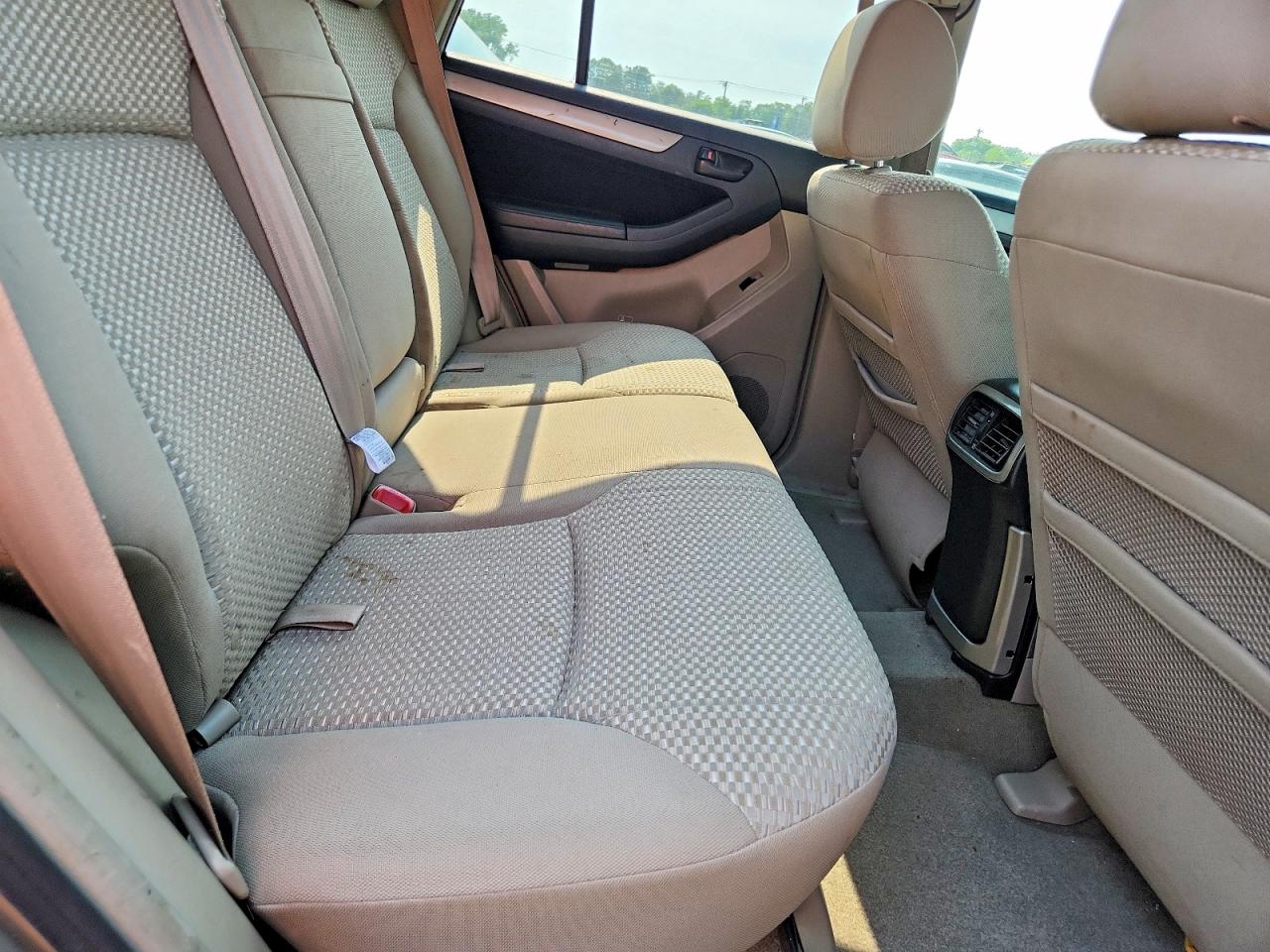 2008 Toyota 4runner Sr5 Бежевый vin: JTEBU14R18K009376