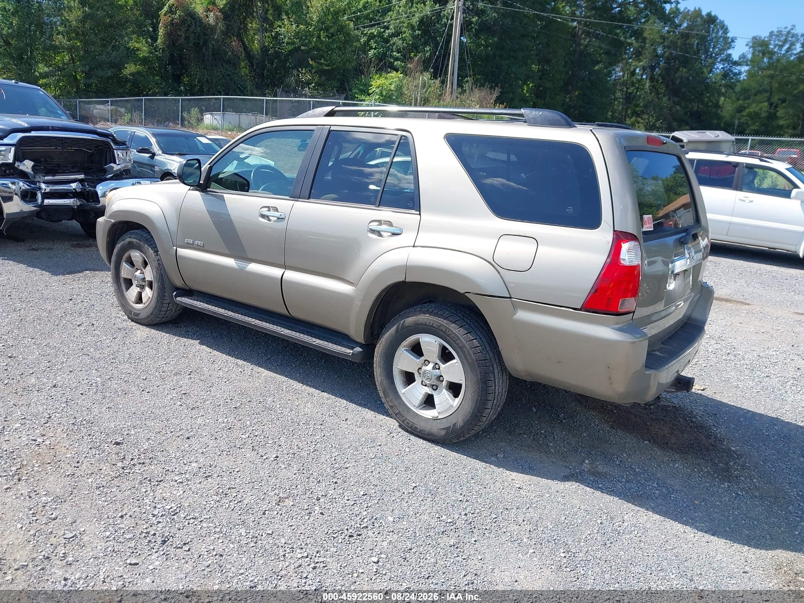2008 Toyota 4runner Sr5 V6 Gold vin: JTEBU14R18K016389