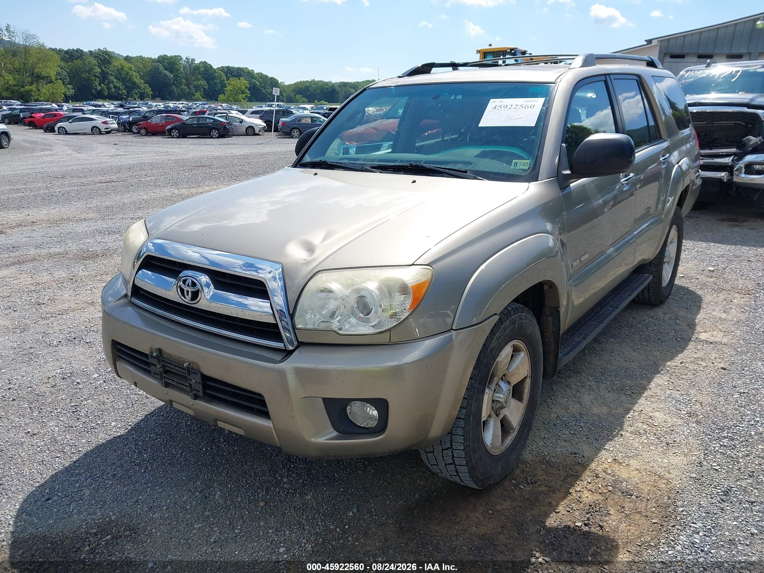2008 Toyota 4runner Sr5 V6 Gold vin: JTEBU14R18K016389