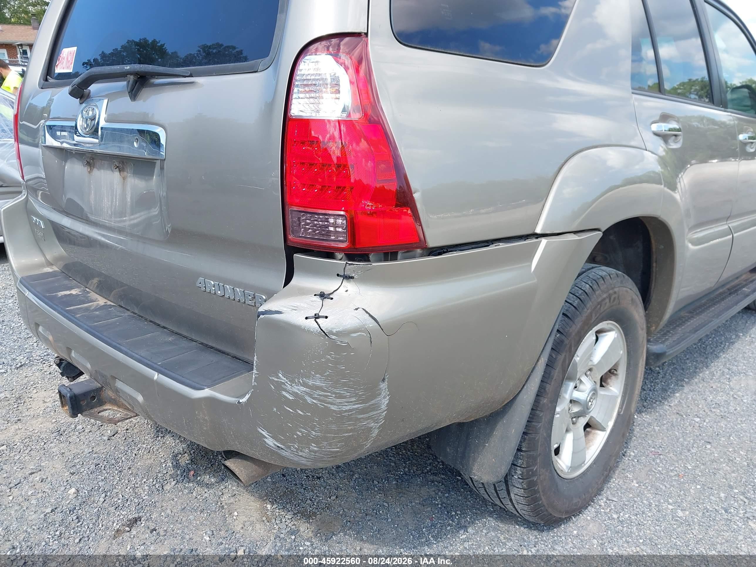 2008 Toyota 4runner Sr5 V6 Gold vin: JTEBU14R18K016389