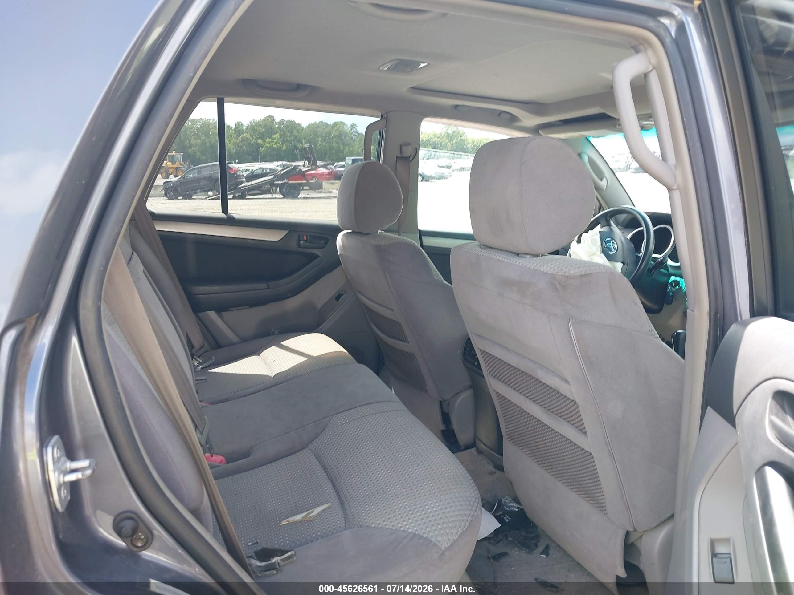 2004 Toyota 4runner Sr5 V6 Gray vin: JTEBU14R240033725