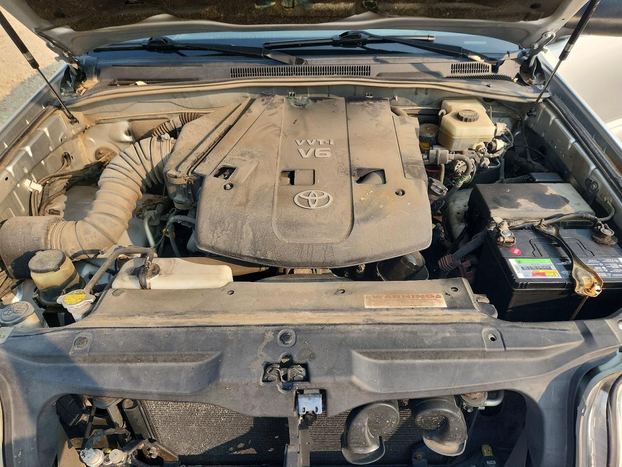 2004 Toyota 4runner Sr5 Серебряный vin: JTEBU14R248012004