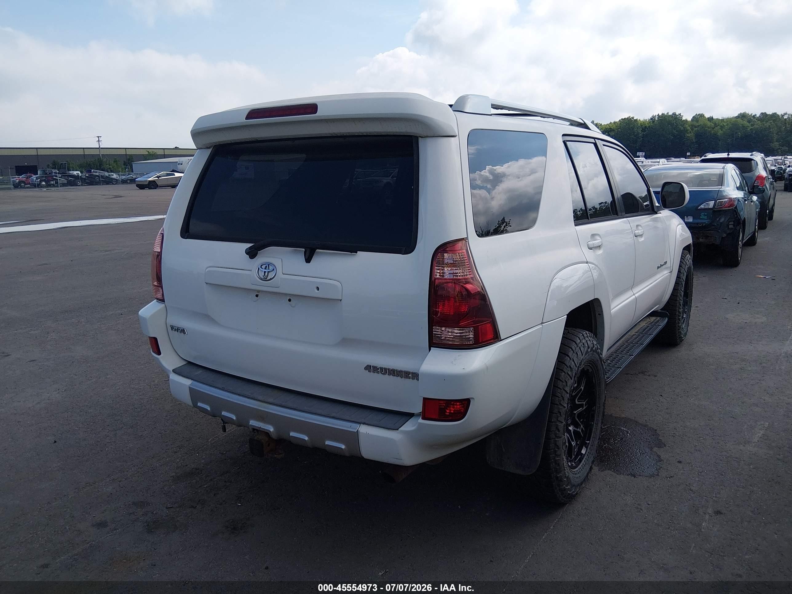 2005 Toyota 4runner Sr5 Sport V6 White vin: JTEBU14R250058500