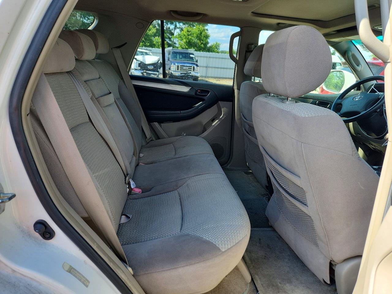2005 Toyota 4runner Sr5 Белый vin: JTEBU14R250058951