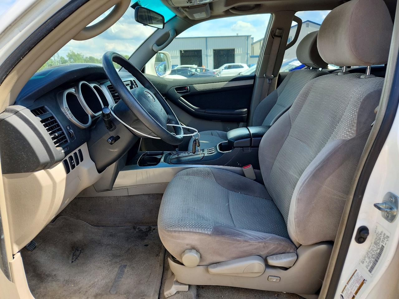 2005 Toyota 4runner Sr5 Белый vin: JTEBU14R250058951