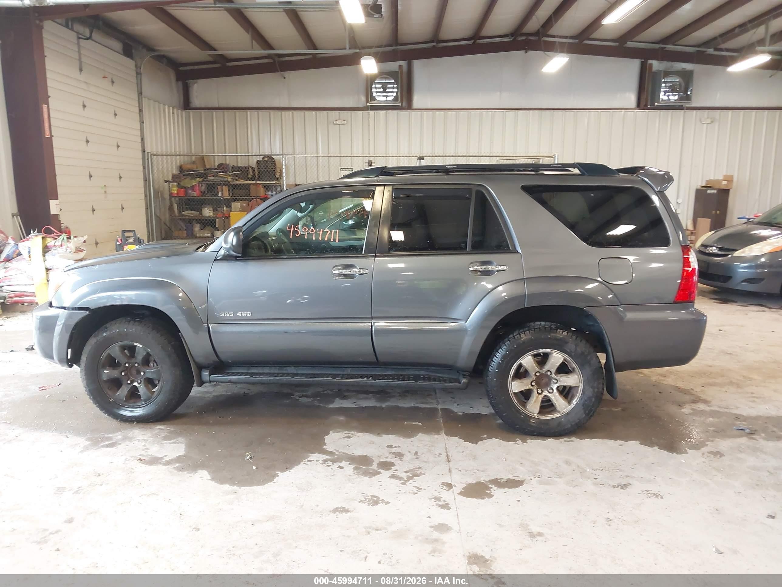 2006 Toyota 4runner Sr5 V6 Серый vin: JTEBU14R260104828