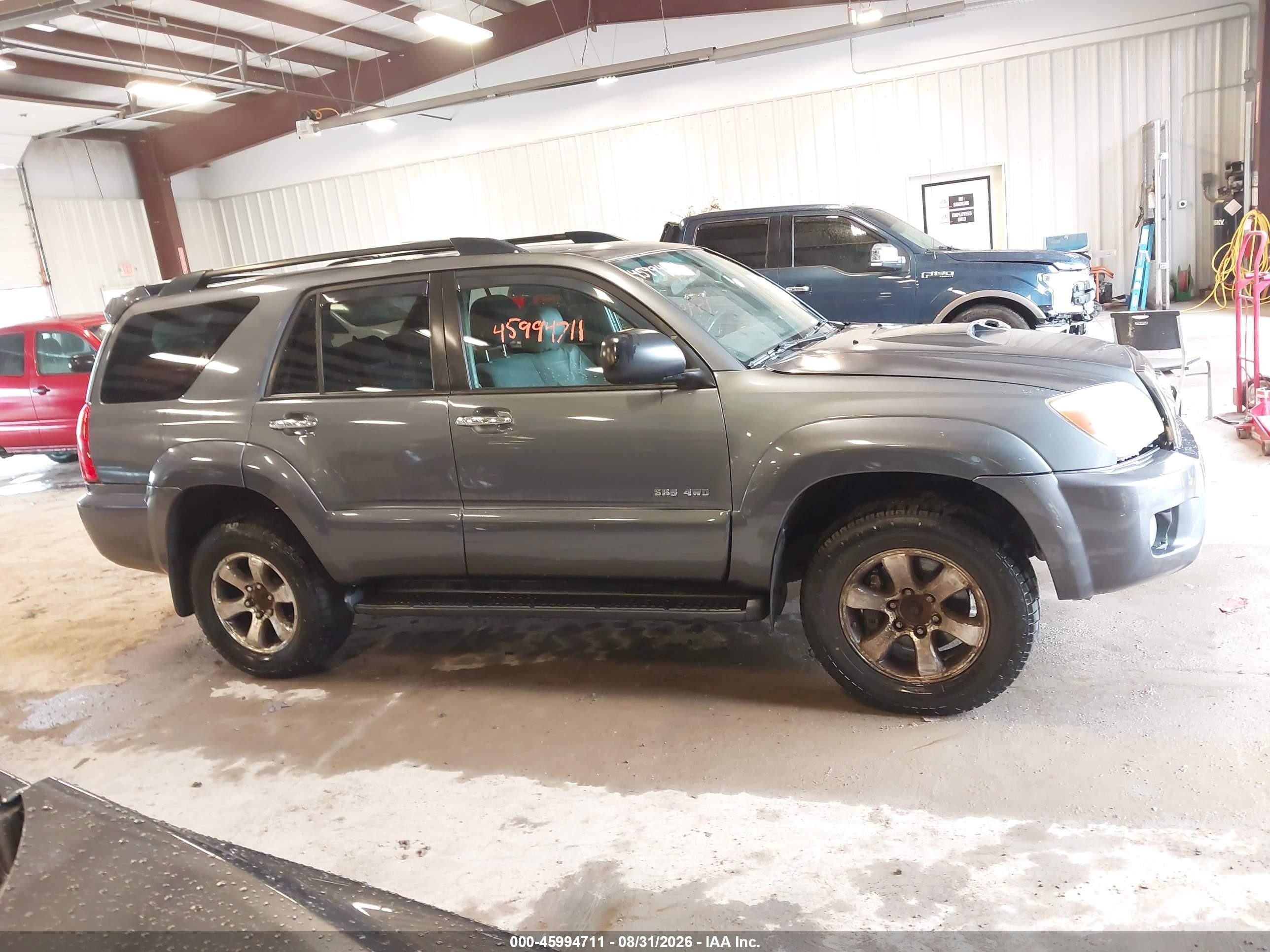 2006 Toyota 4runner Sr5 V6 Серый vin: JTEBU14R260104828