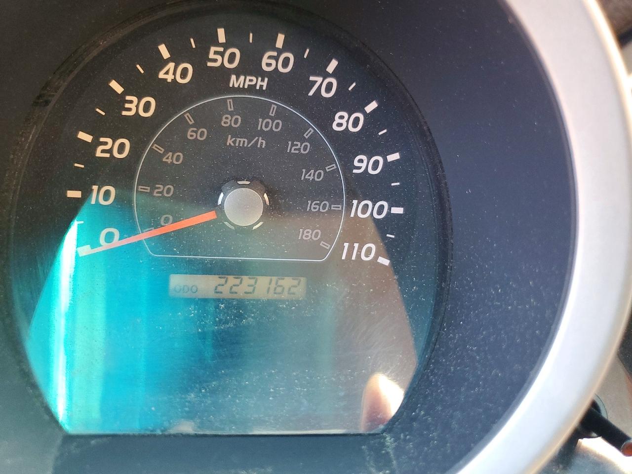2006 Toyota 4runner Sr5 Silver vin: JTEBU14R268073503