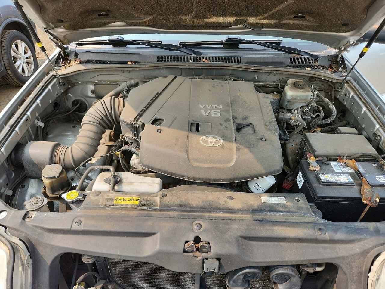 2007 Toyota 4runner Sr5 Silver vin: JTEBU14R278093400