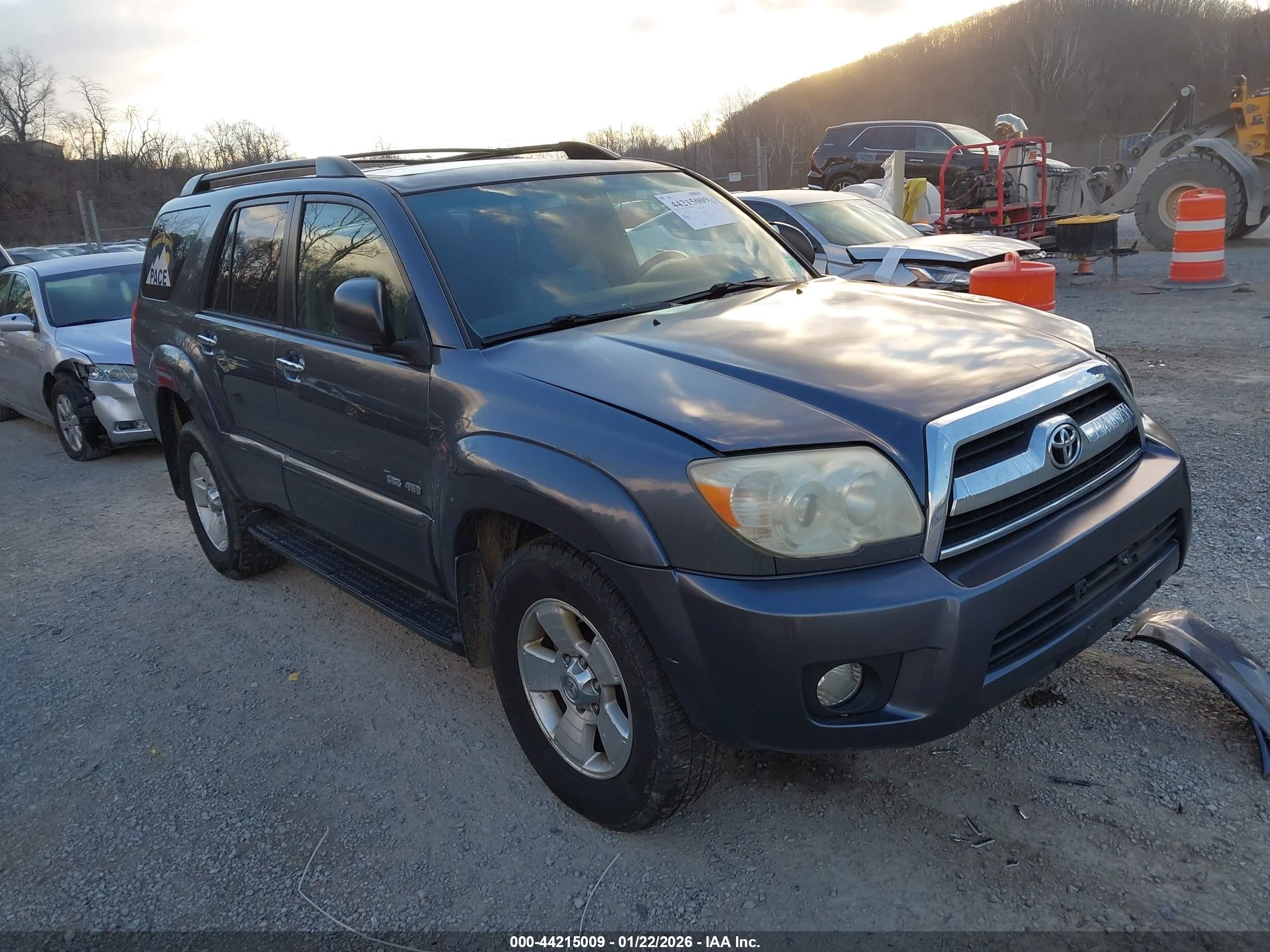 2008 Toyota 4runner Sr5 V6 Gray vin: JTEBU14R28K026316