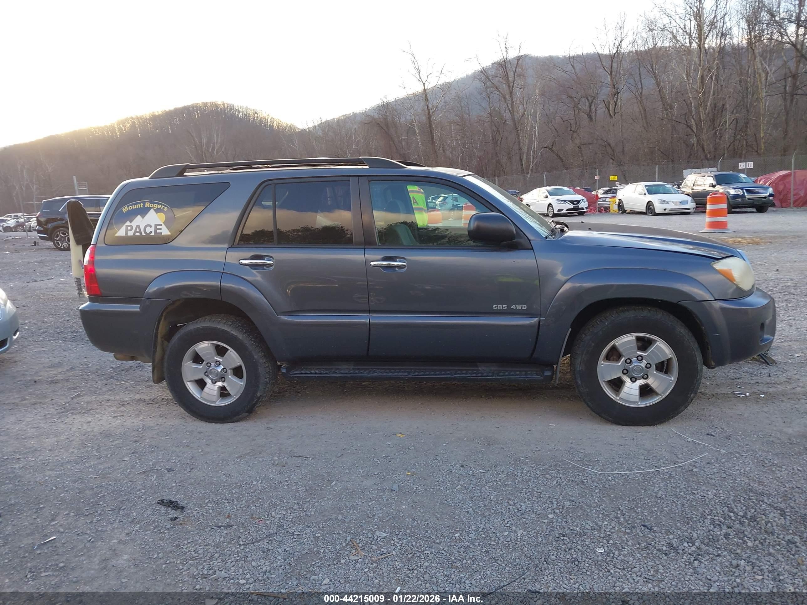 2008 Toyota 4runner Sr5 V6 Gray vin: JTEBU14R28K026316