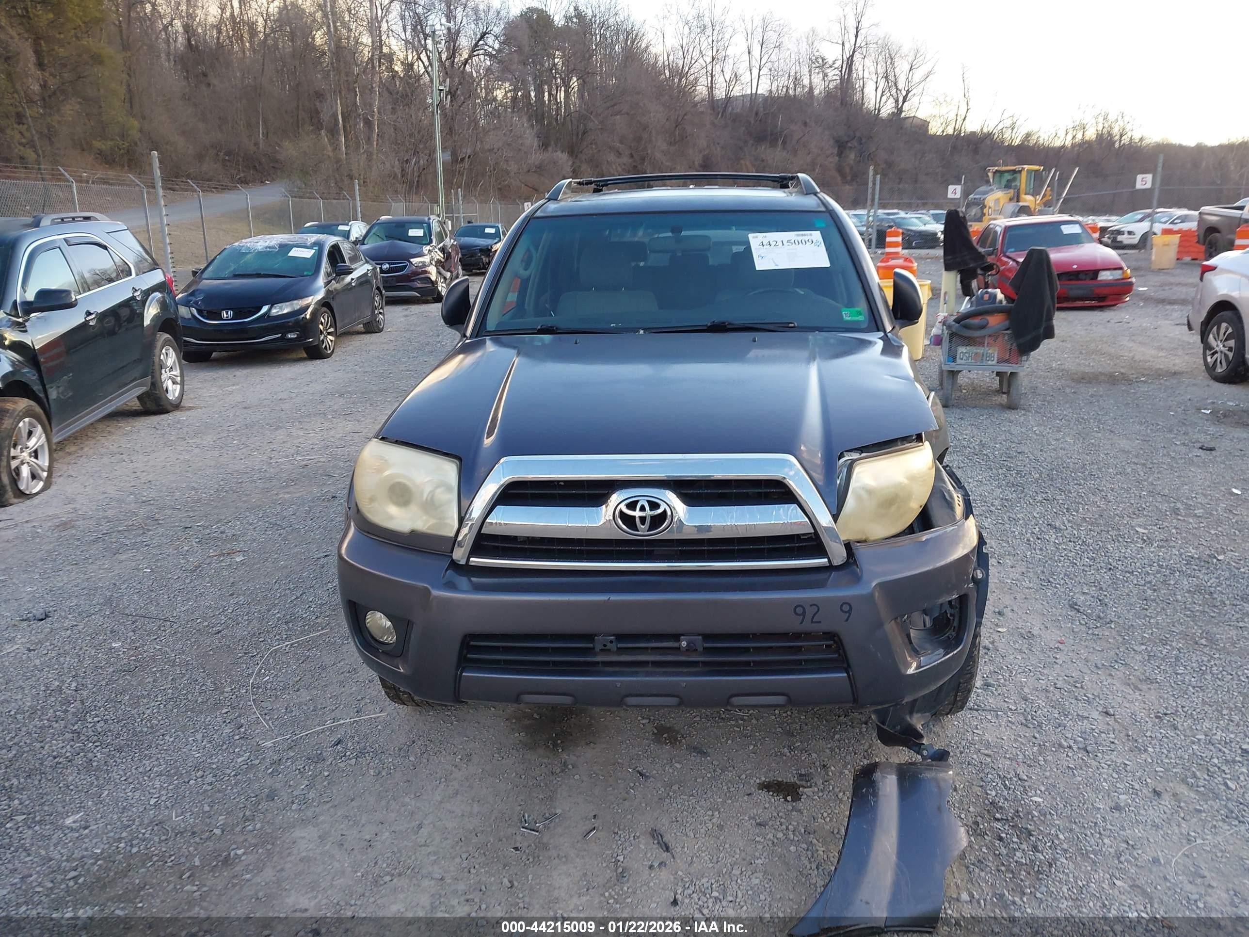 2008 Toyota 4runner Sr5 V6 Gray vin: JTEBU14R28K026316
