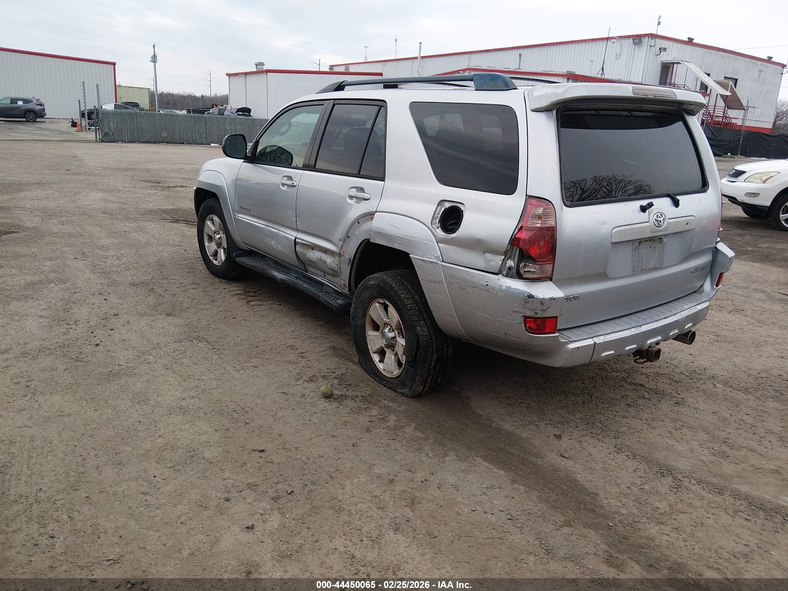 2004 Toyota 4runner Sr5 V6 Silver vin: JTEBU14R340039713