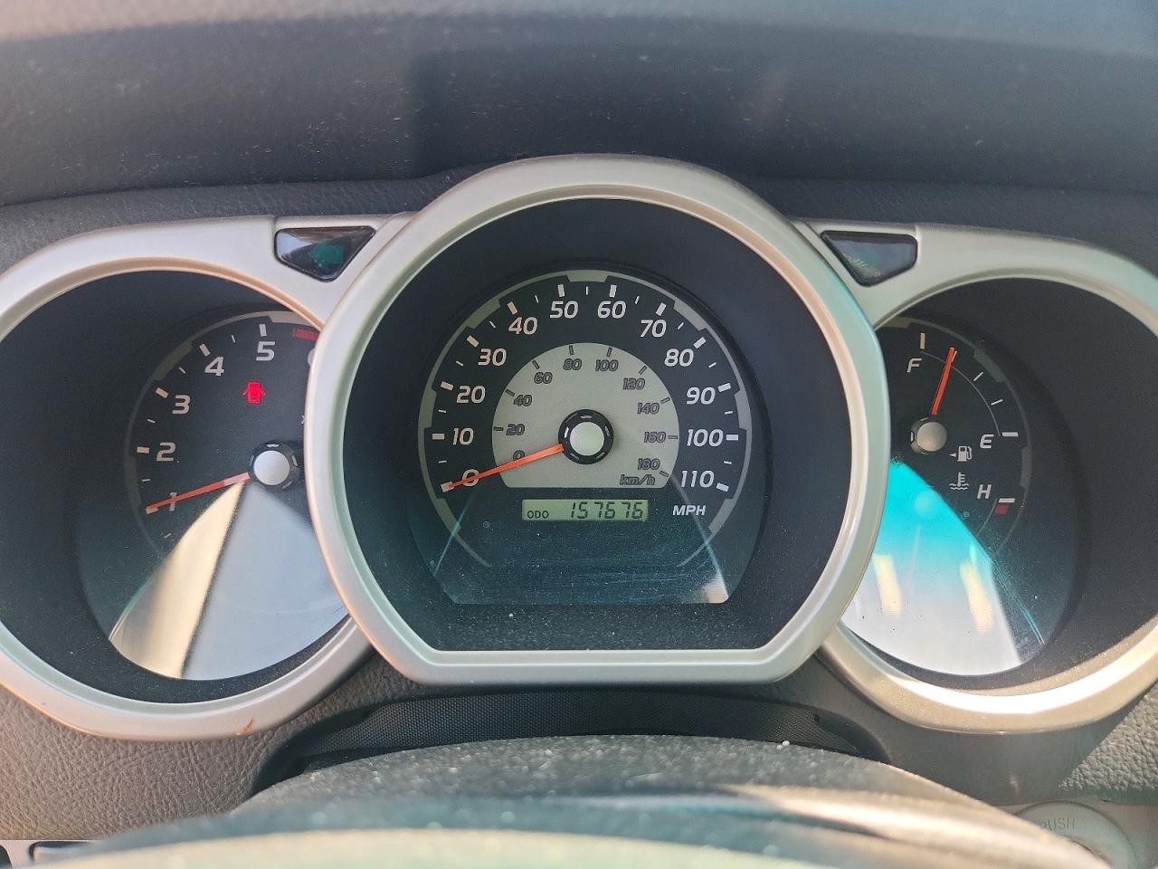 2004 Toyota 4runner Sr5 Silver vin: JTEBU14R348011654