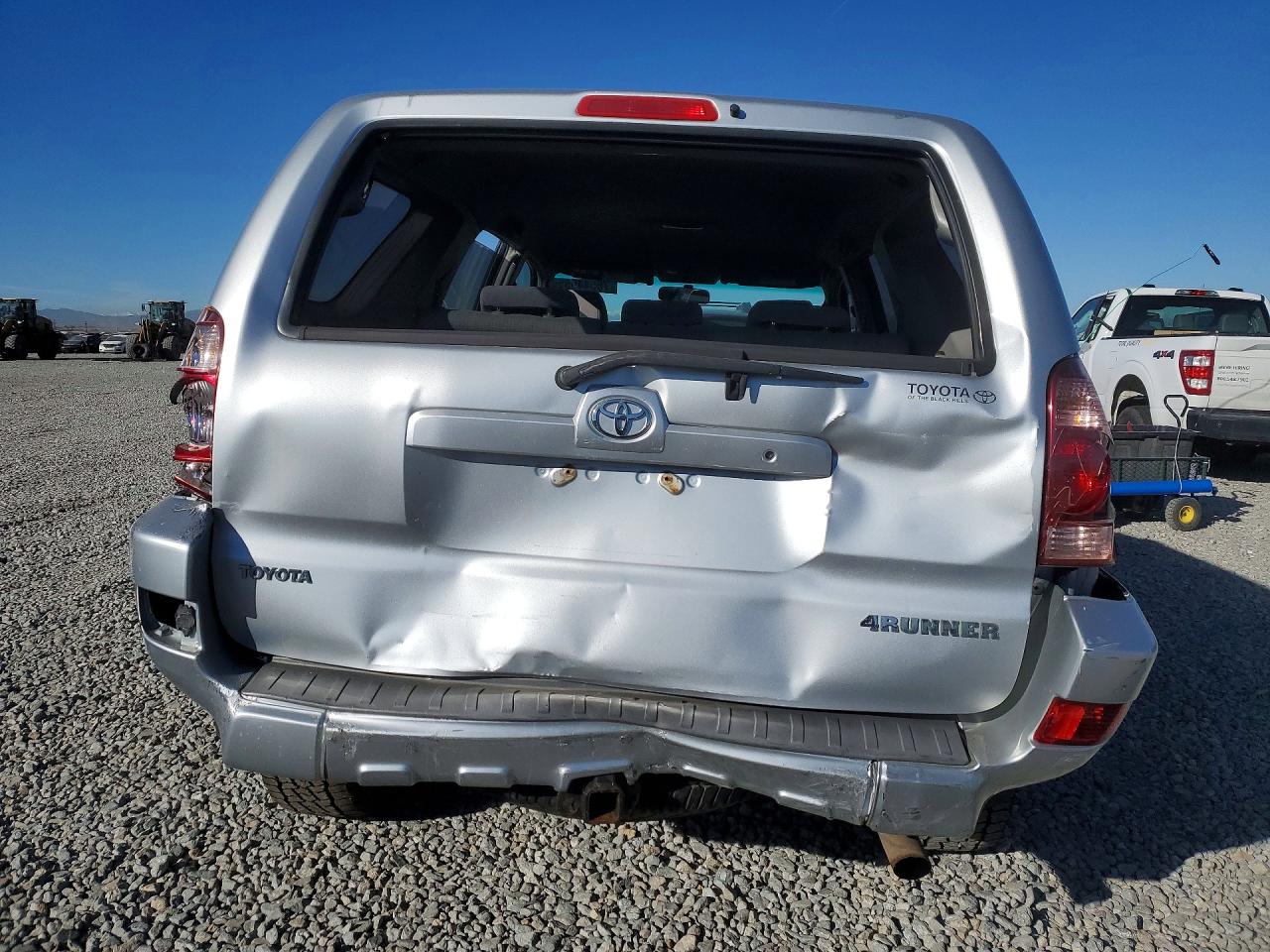 2004 Toyota 4runner Sr5 Silver vin: JTEBU14R348011900