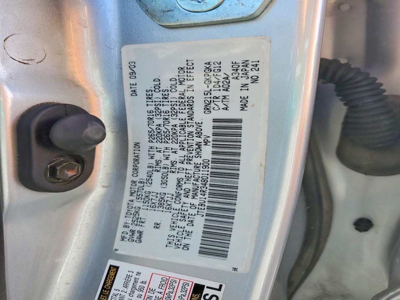 2004 Toyota 4runner Sr5 Silver vin: JTEBU14R348011900