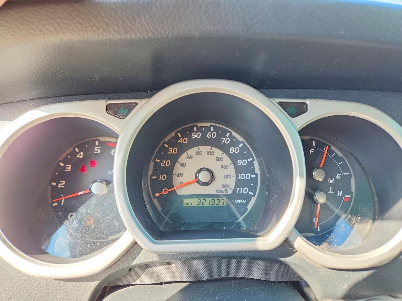 2005 Toyota 4runner Sr5 Silver vin: JTEBU14R350057162