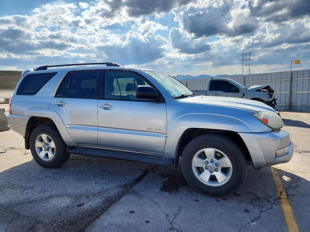 2005 Toyota 4runner Sr5 Silver vin: JTEBU14R350057162