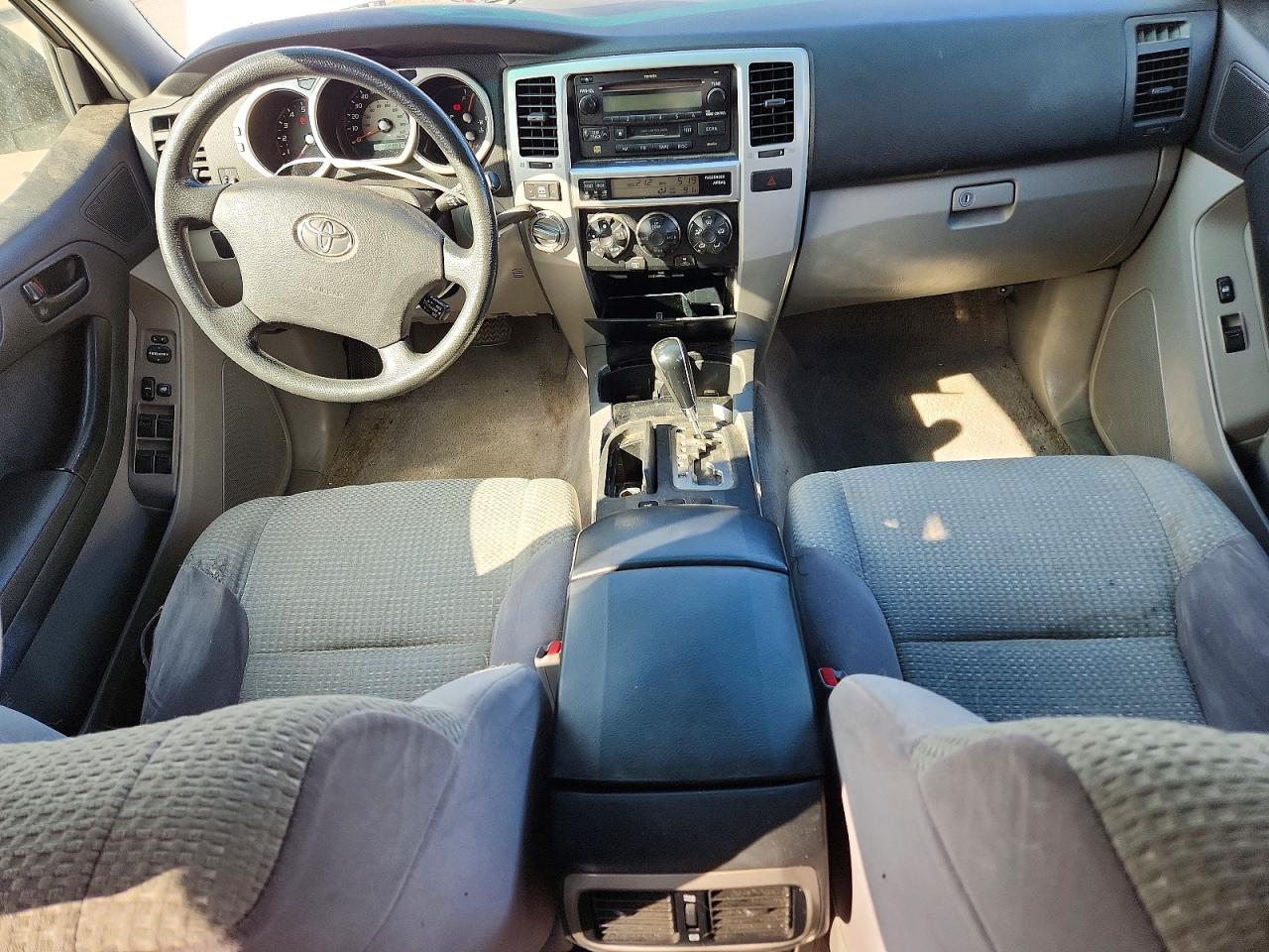 2005 Toyota 4runner Sr5 Silver vin: JTEBU14R350057162