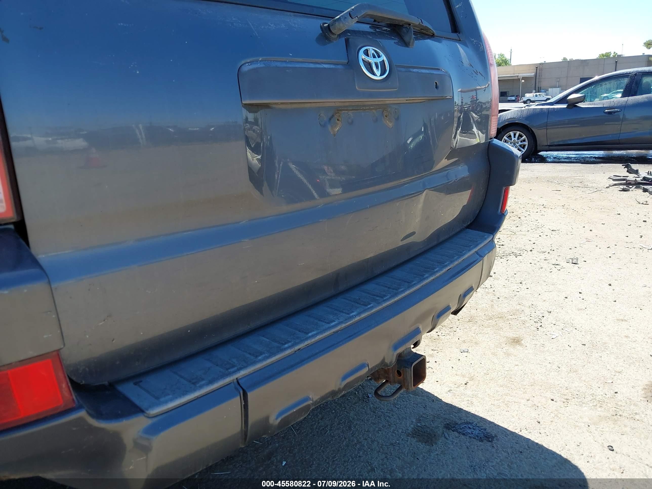 2005 Toyota 4runner Sr5 V6 Gray vin: JTEBU14R350060997