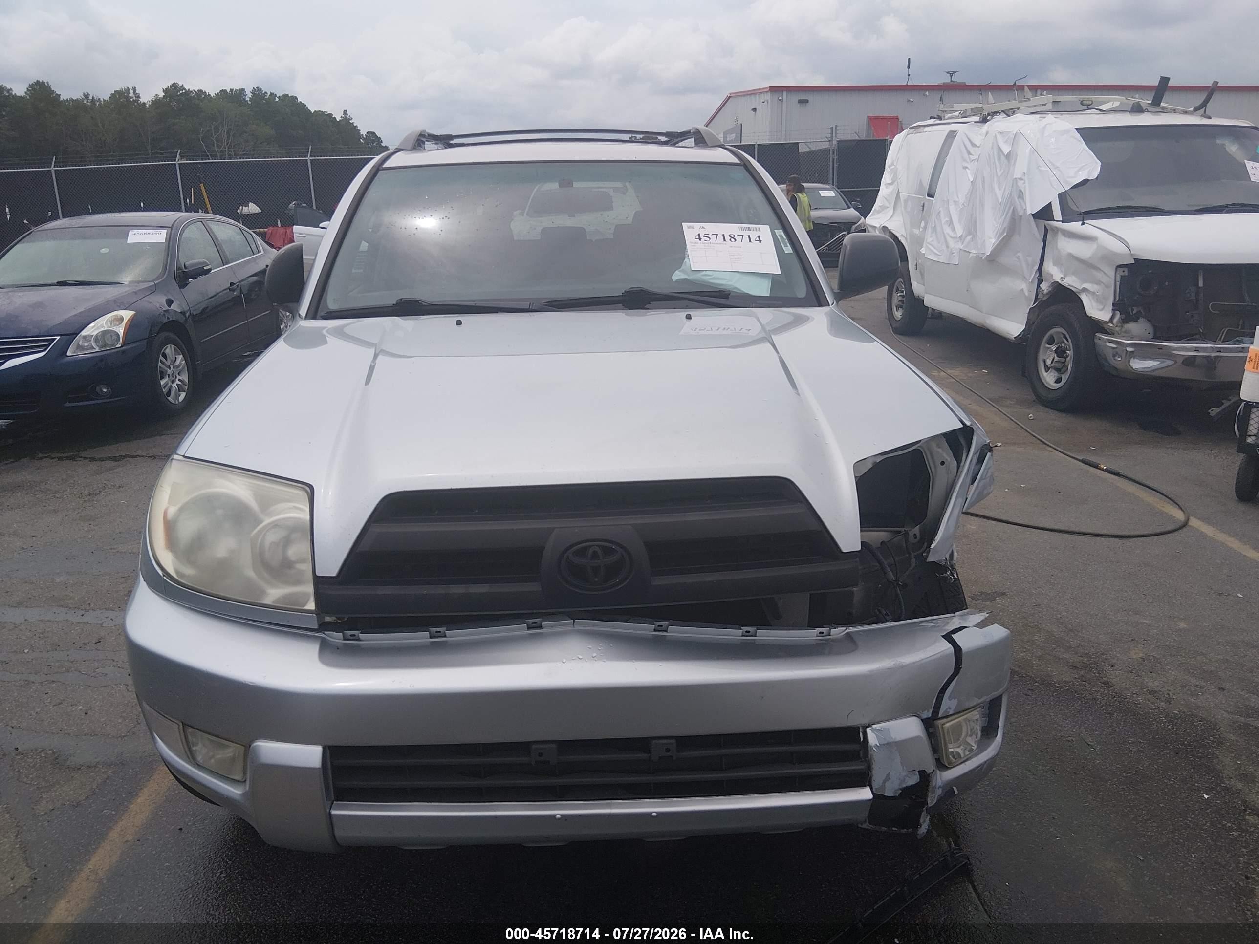 2005 Toyota 4runner Sr5 V6 Silver vin: JTEBU14R350065276