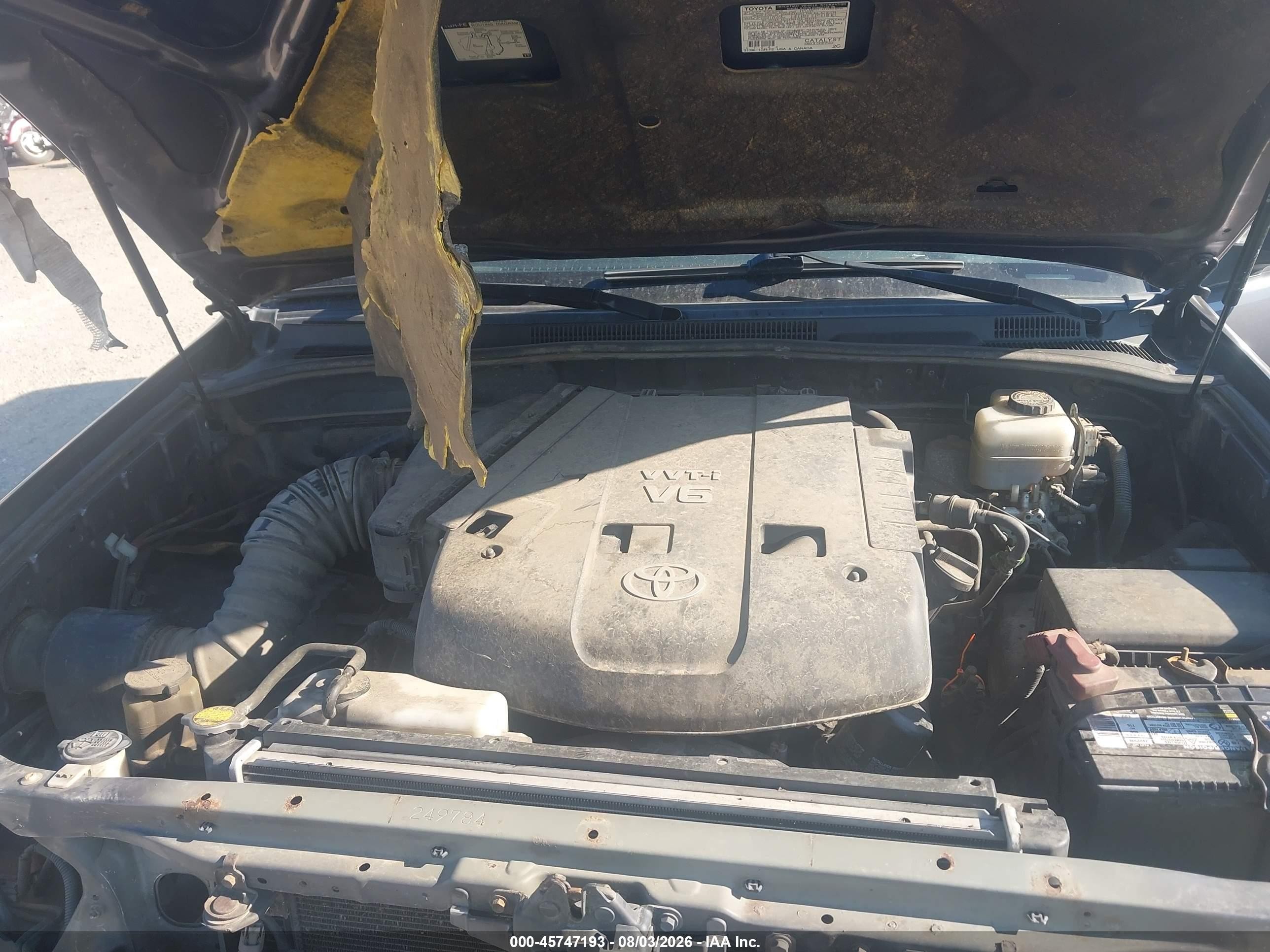2005 Toyota 4runner Sr5 V6 Gray vin: JTEBU14R358048480