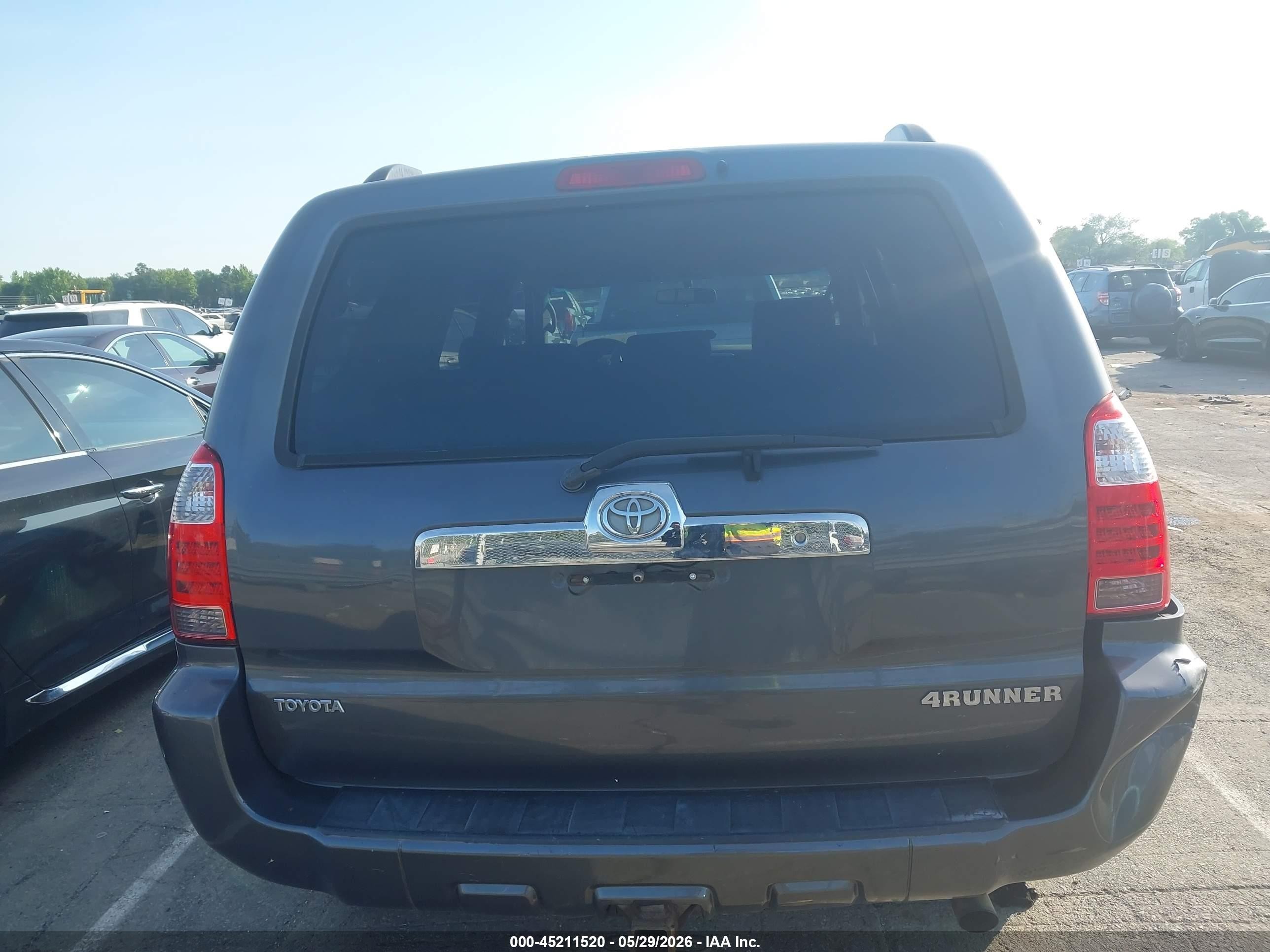 2006 Toyota 4runner Sr5 V6 Серый vin: JTEBU14R360081236
