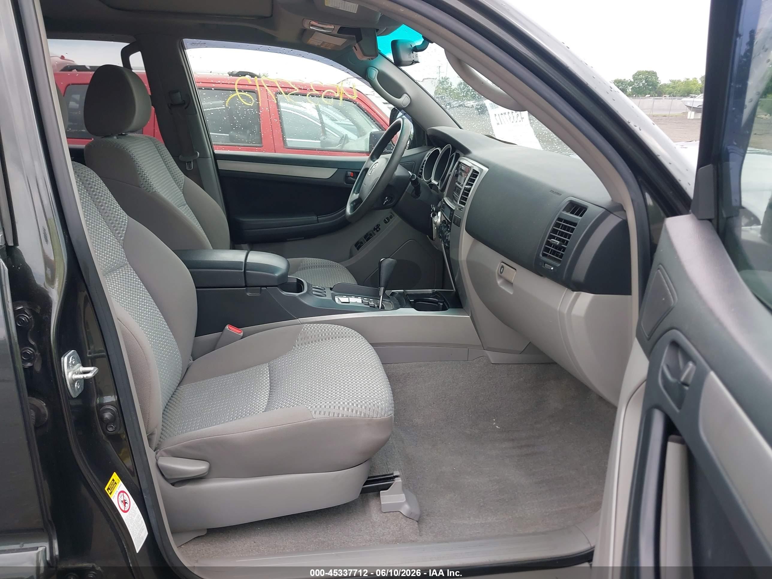 2007 Toyota 4runner Sr5 V6 Gray vin: JTEBU14R378078212