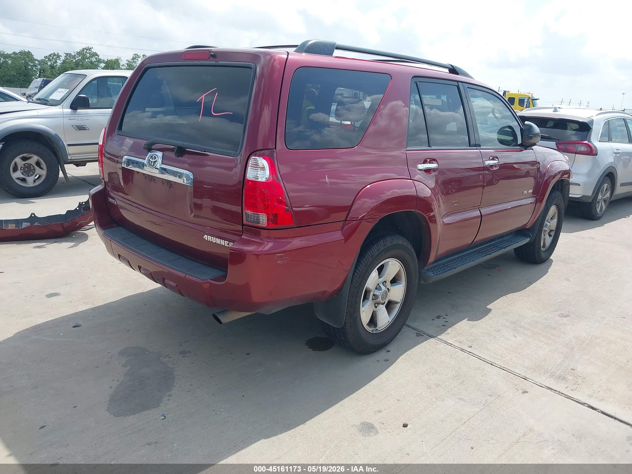 2008 Toyota 4runner Sr5 V6 Maroon vin: JTEBU14R38K019245
