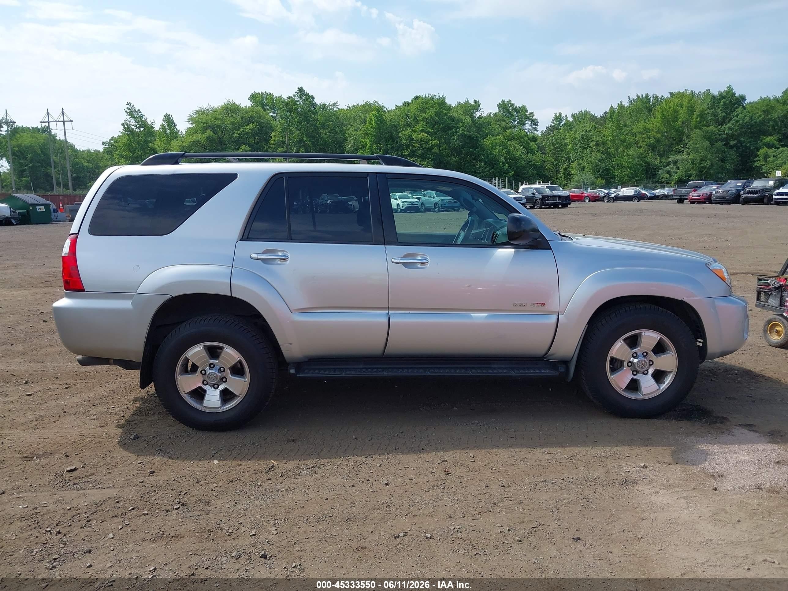 2008 Toyota 4runner Sr5 V6 Silver vin: JTEBU14R38K021268
