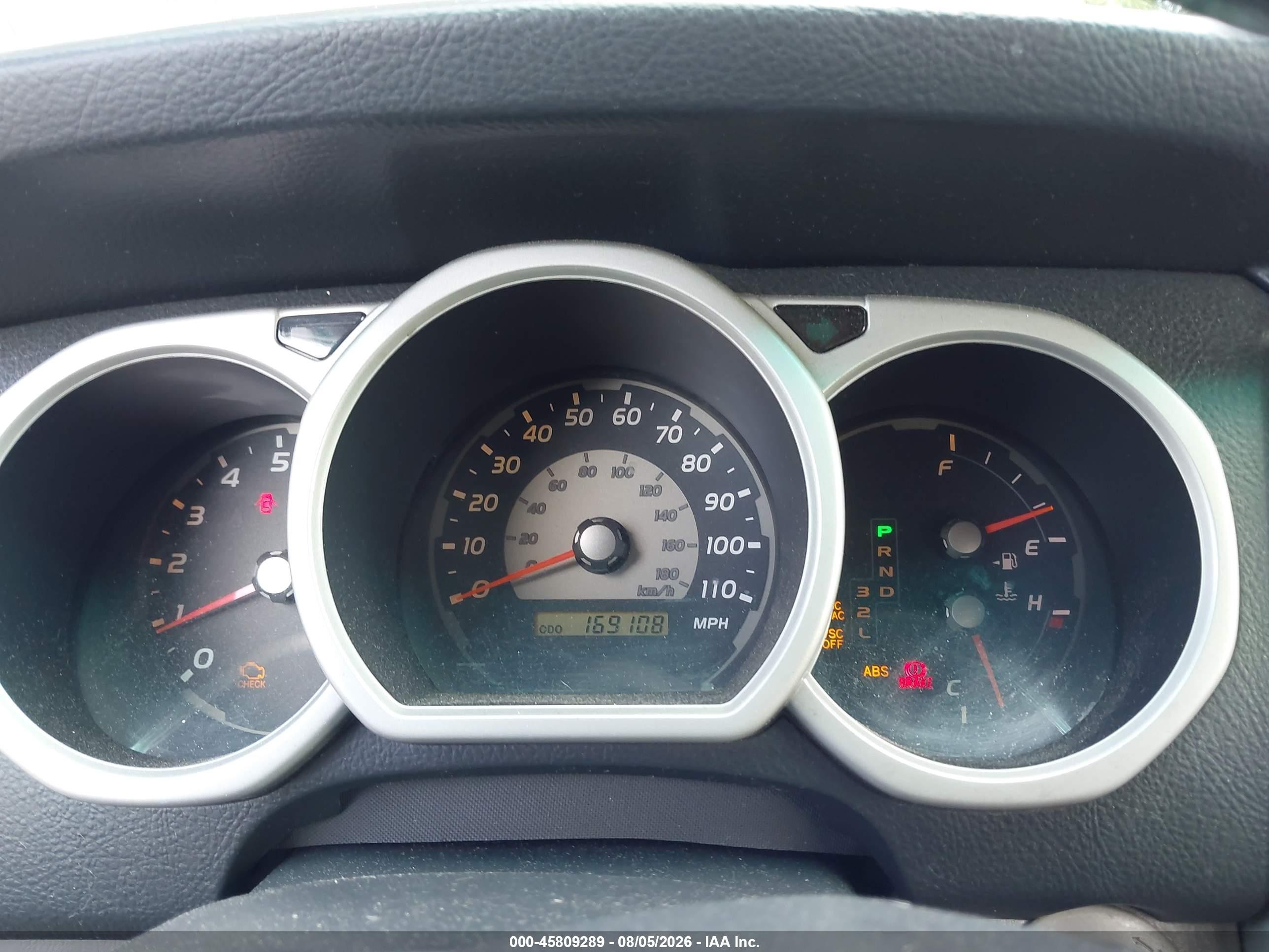 2004 Toyota 4runner Sr5 V6 Black vin: JTEBU14R440040224