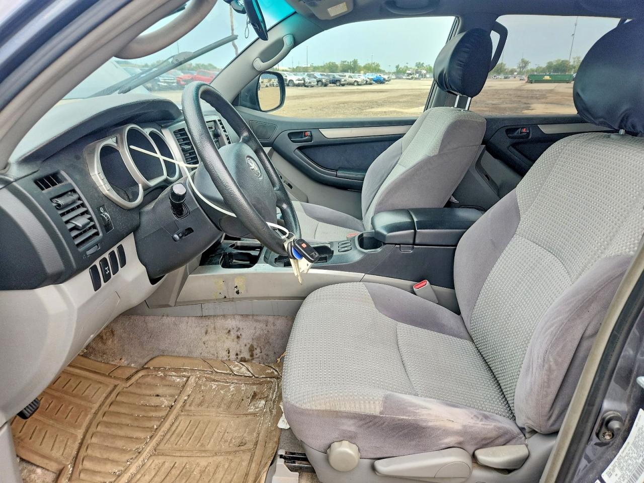 2004 Toyota 4runner Sr5 Gray vin: JTEBU14R440040501