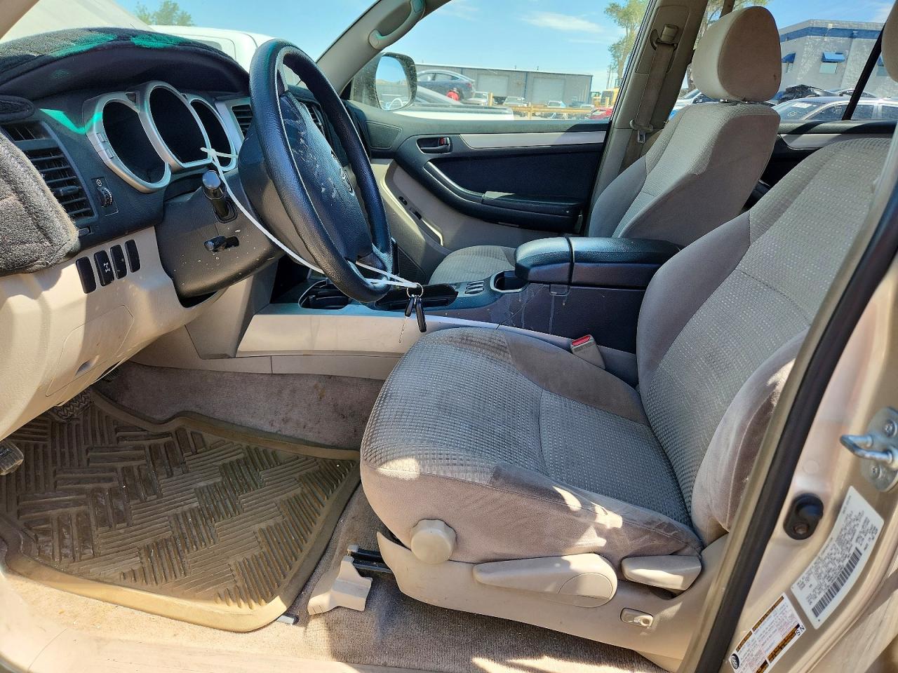 2004 Toyota 4runner Sr5 Tan vin: JTEBU14R440042863