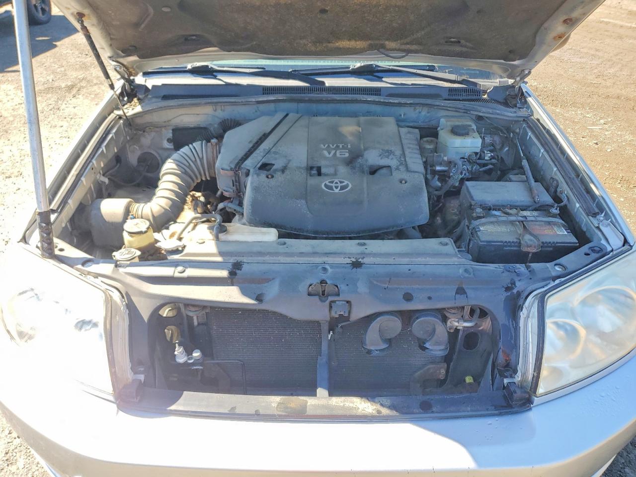 2004 Toyota 4runner Sr5 Silver vin: JTEBU14R440051465