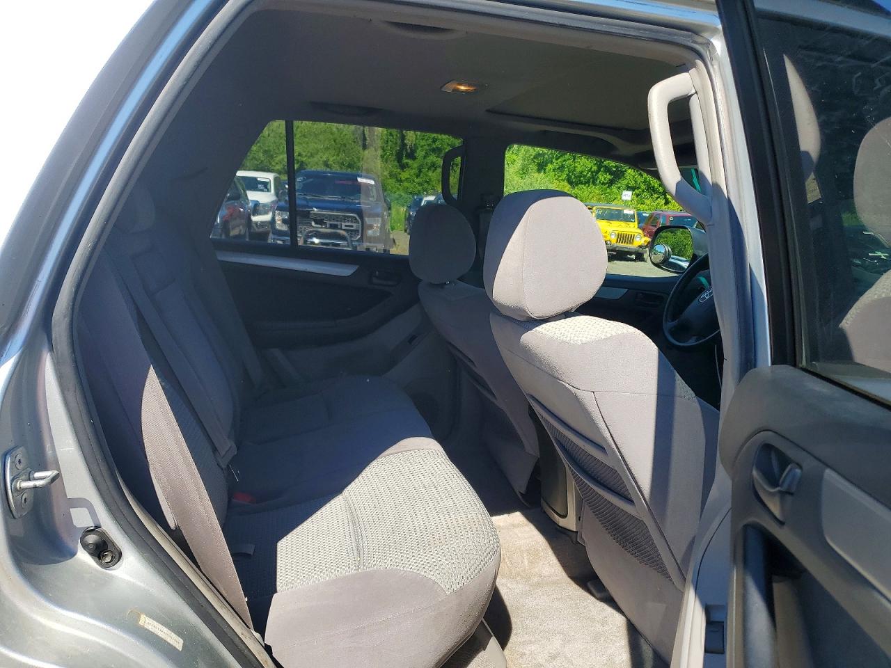 2004 Toyota 4runner Sr5 Silver vin: JTEBU14R440051465
