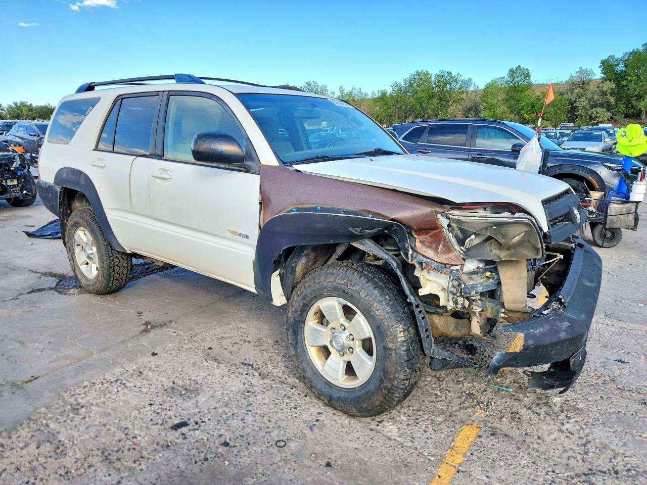 2004 Toyota 4runner Sr5 White vin: JTEBU14R448015812