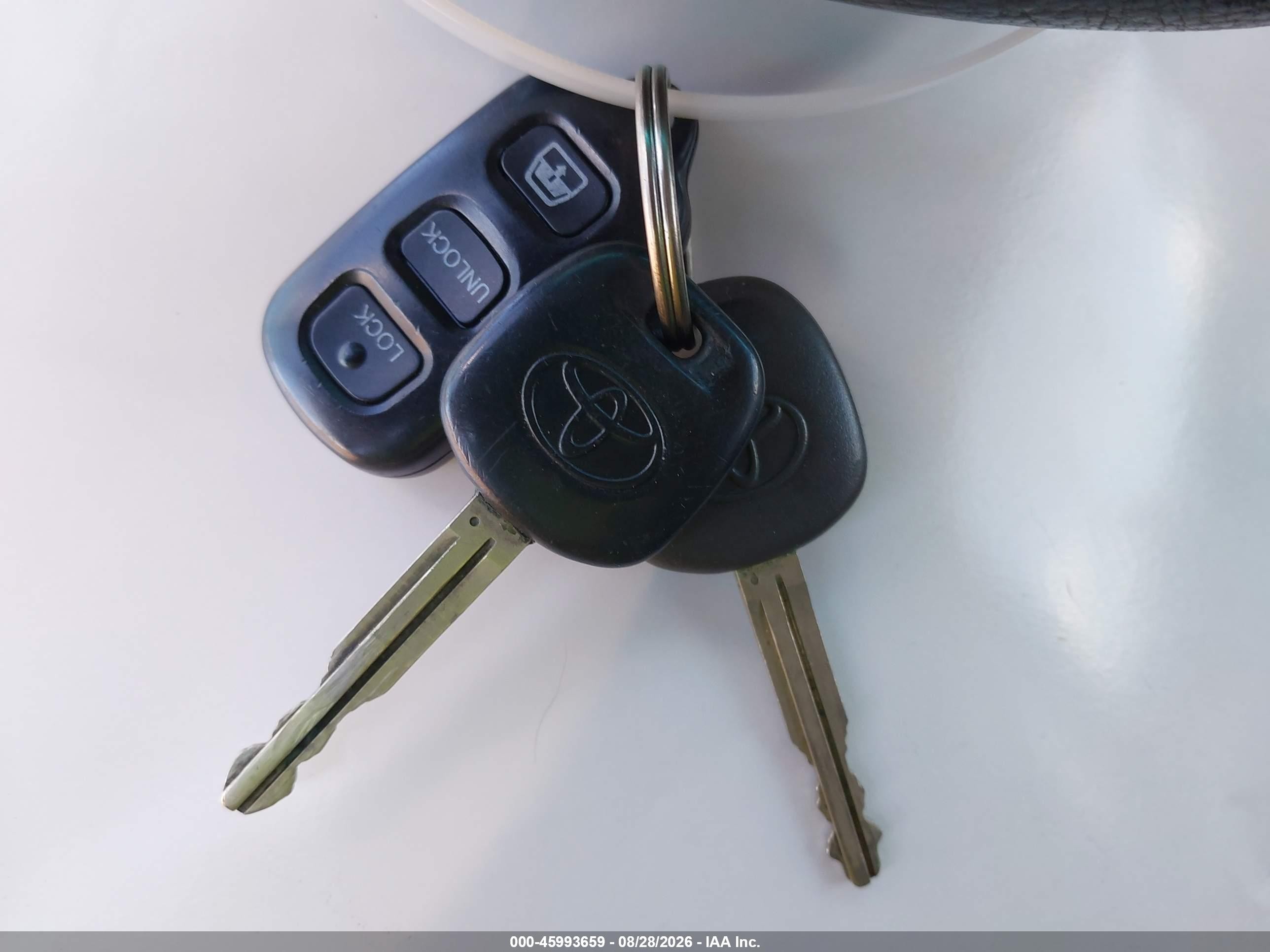 2004 Toyota 4runner Sr5 V6 Blue vin: JTEBU14R448026275