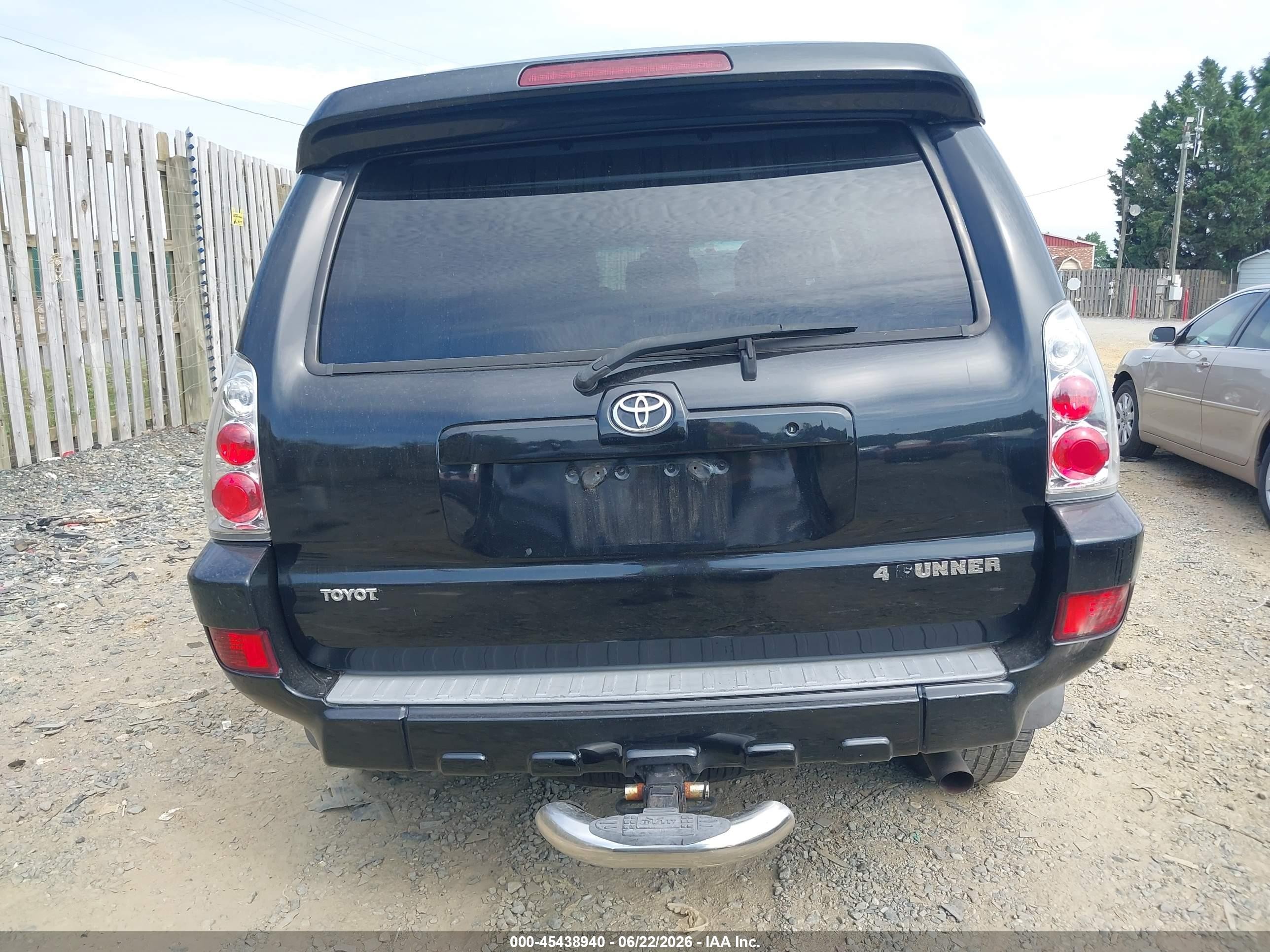 2005 Toyota 4runner Sr5 V6 Black vin: JTEBU14R450063469