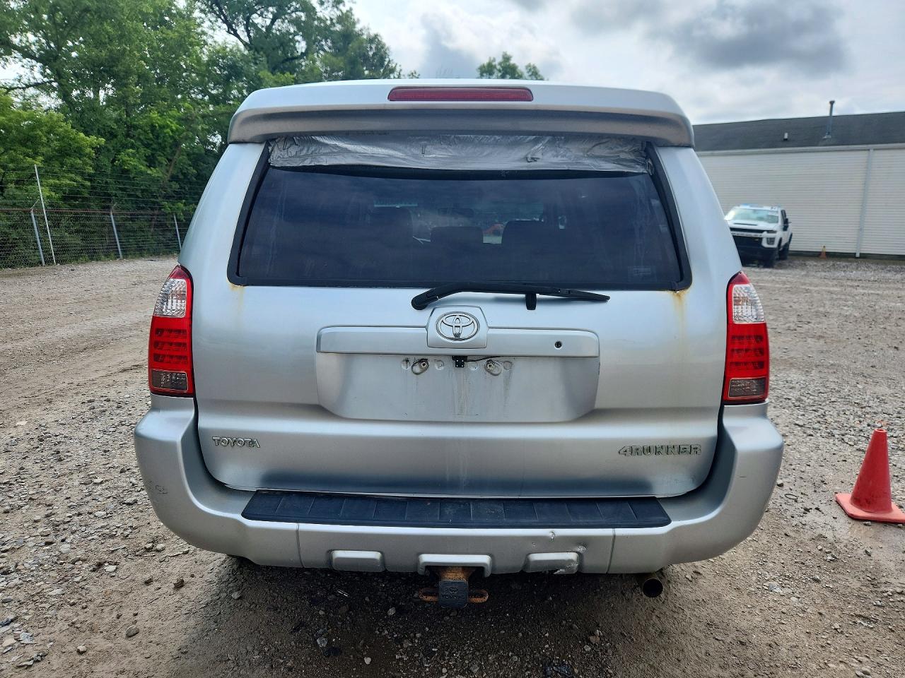 2006 Toyota 4runner Sr5 Gray vin: JTEBU14R460088860