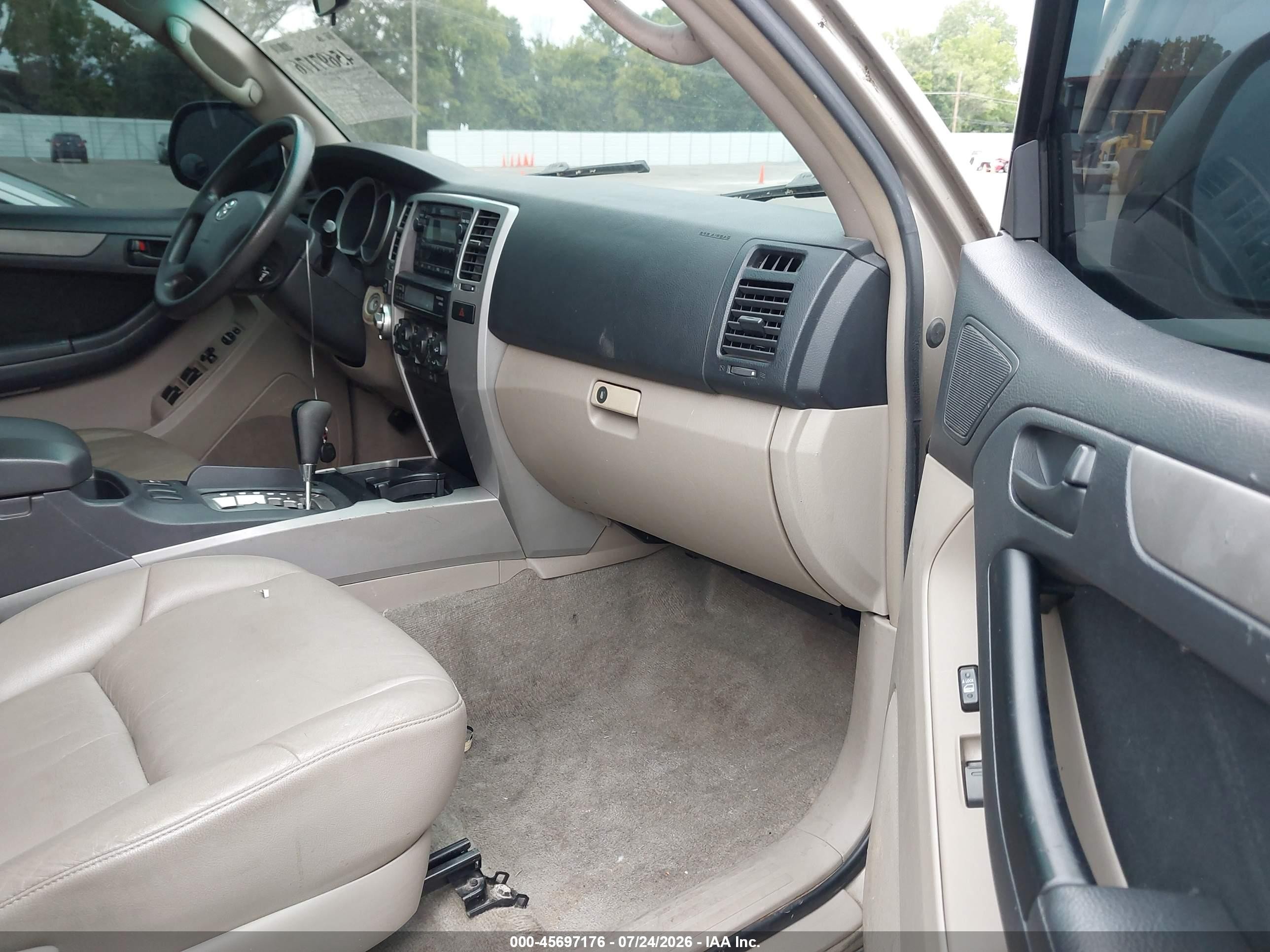2006 Toyota 4runner Sr5 V6 Tan vin: JTEBU14R460100019
