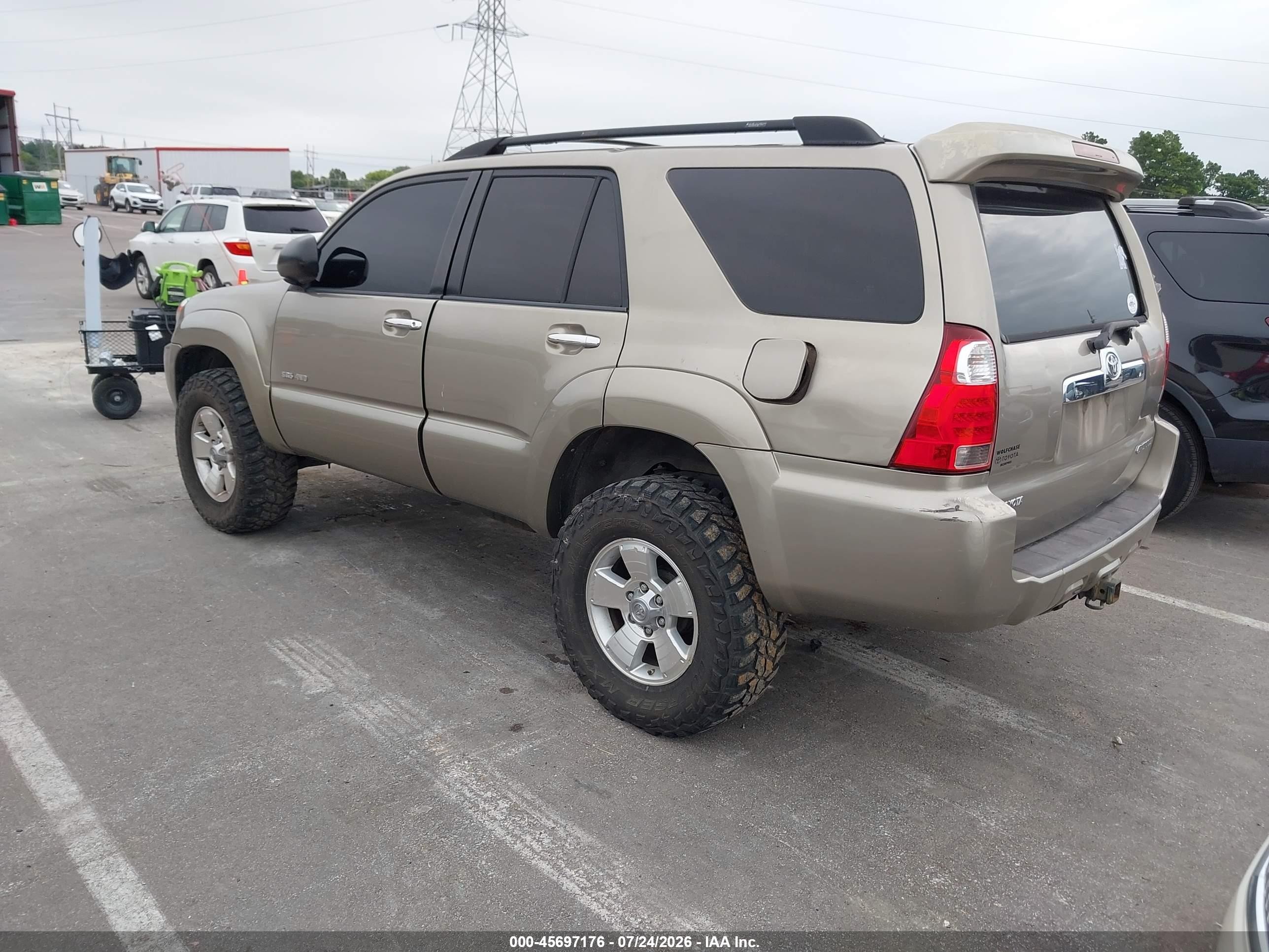 2006 Toyota 4runner Sr5 V6 Tan vin: JTEBU14R460100019