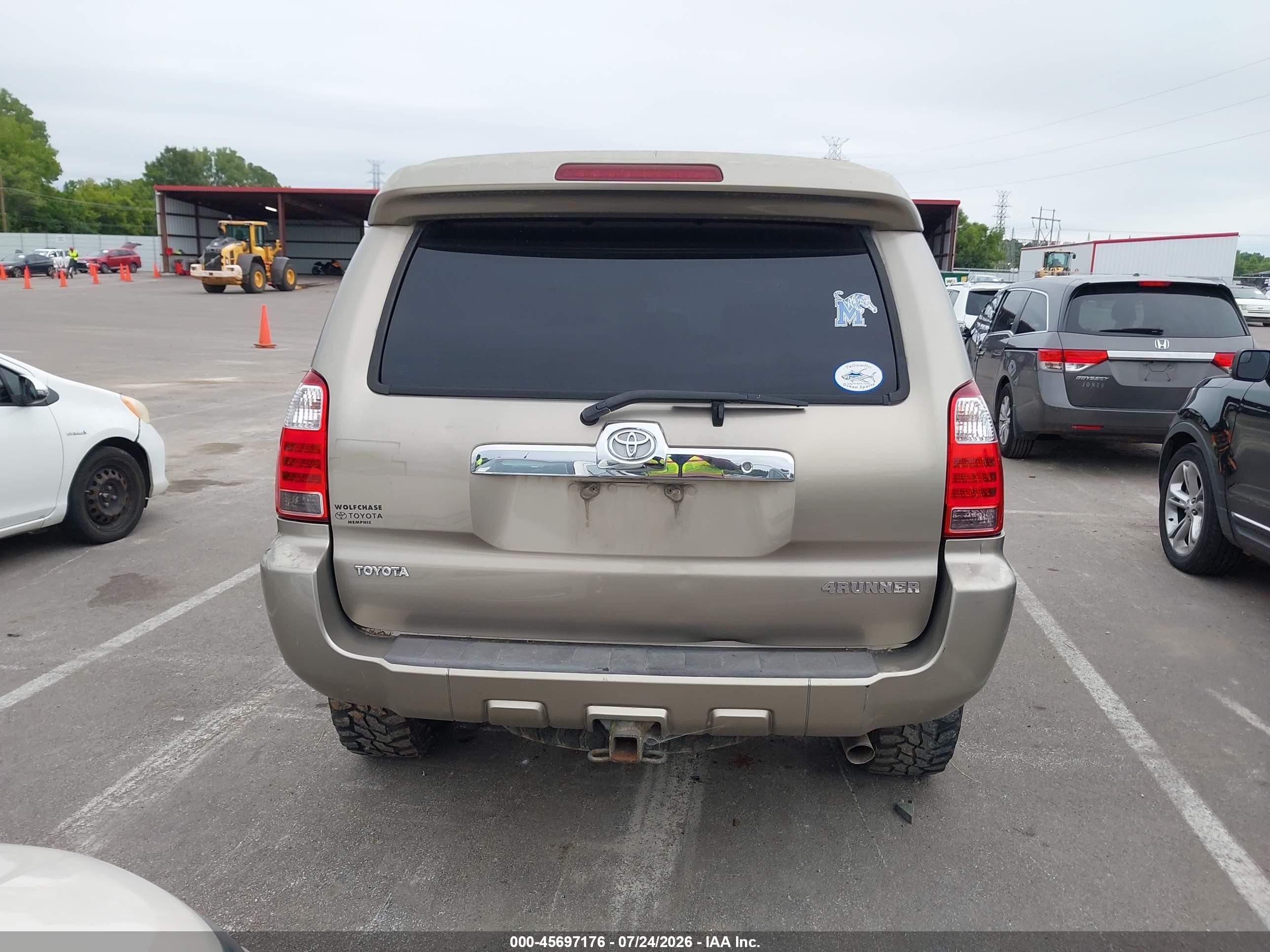2006 Toyota 4runner Sr5 V6 Tan vin: JTEBU14R460100019