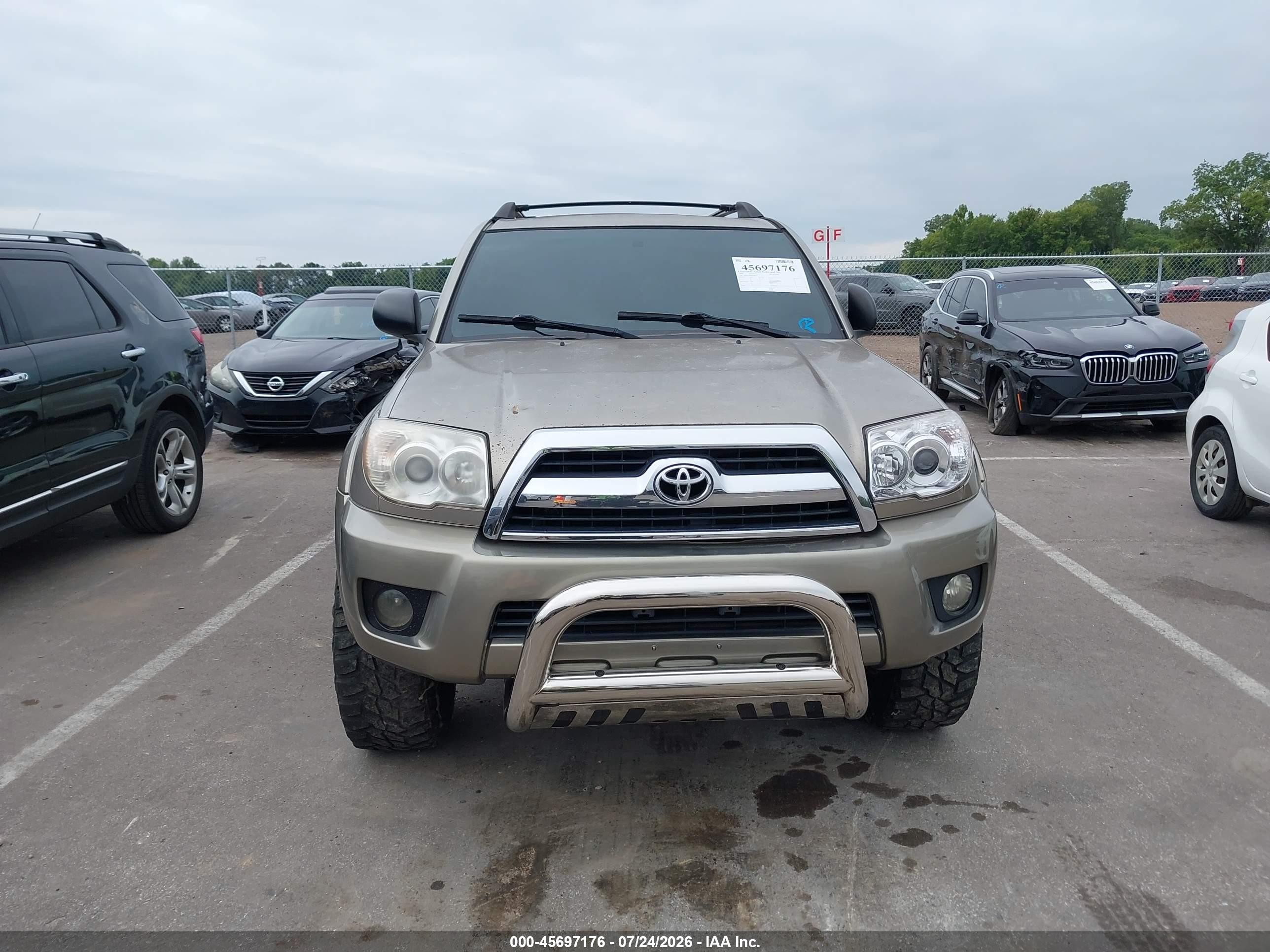 2006 Toyota 4runner Sr5 V6 Tan vin: JTEBU14R460100019