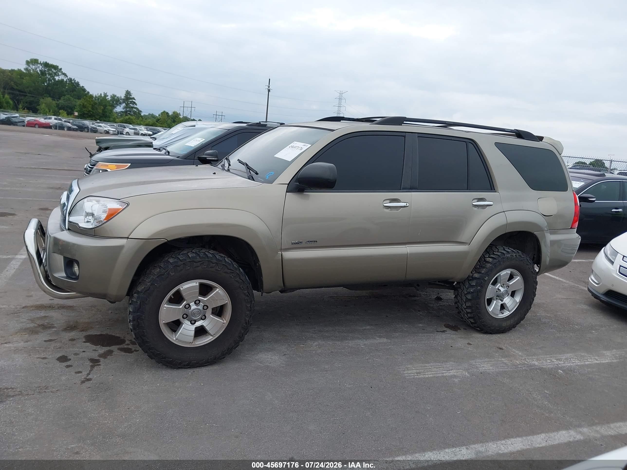 2006 Toyota 4runner Sr5 V6 Tan vin: JTEBU14R460100019