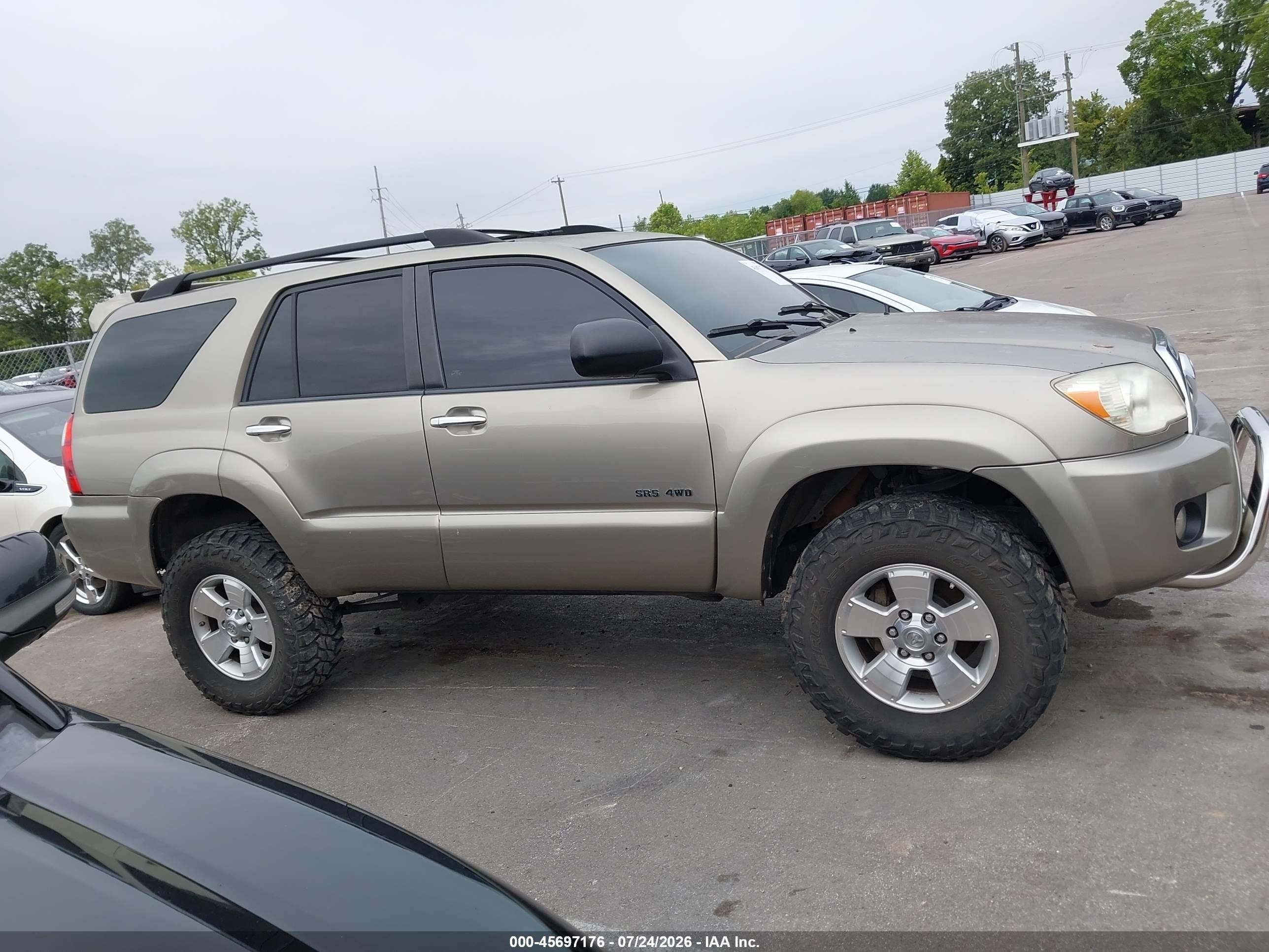 2006 Toyota 4runner Sr5 V6 Tan vin: JTEBU14R460100019