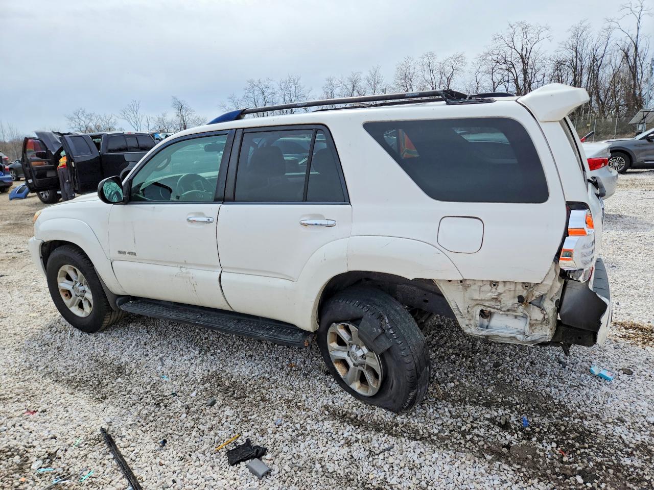 2008 Toyota 4runner Sr5 White vin: JTEBU14R48K015348