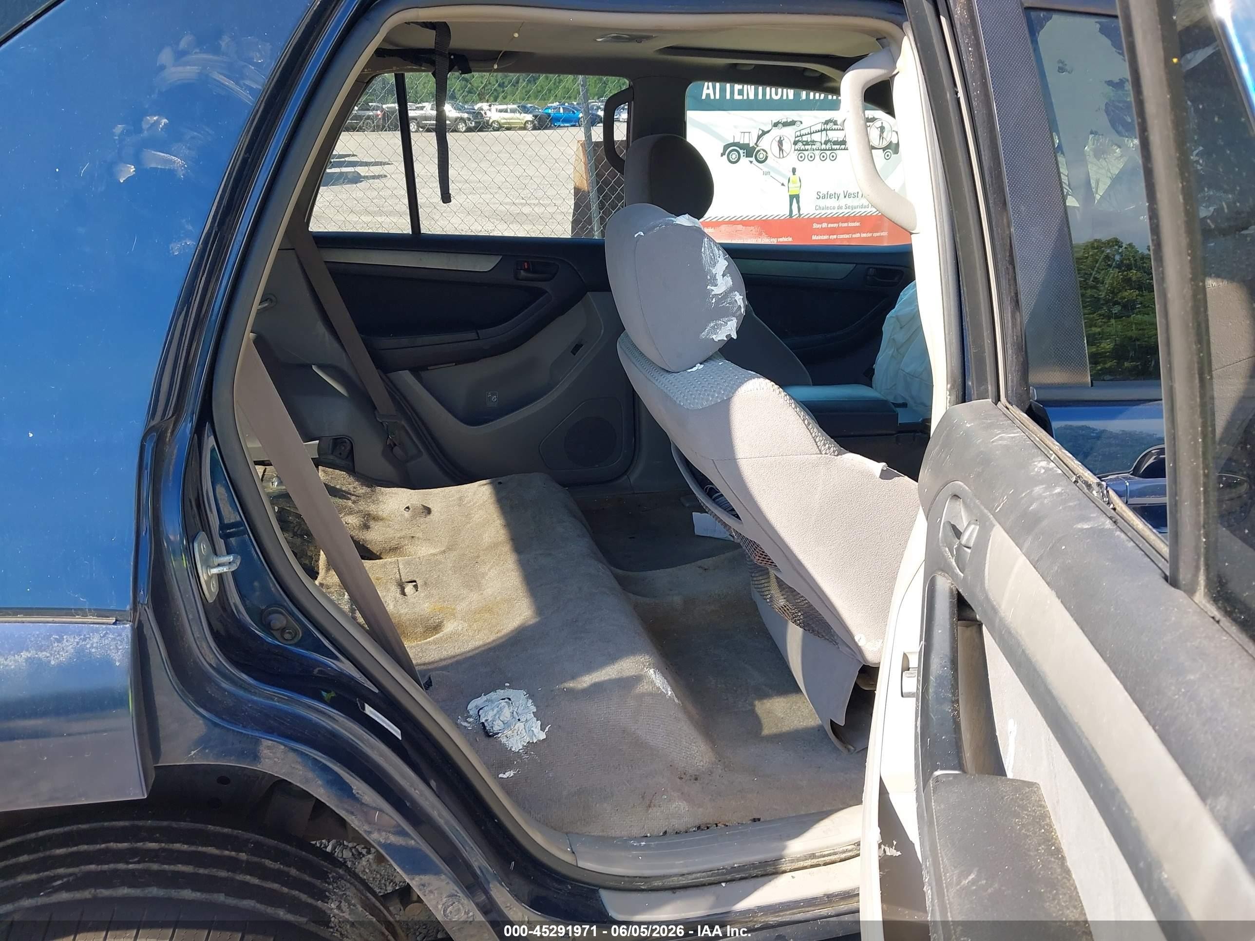 2005 Toyota 4runner Sr5 V6 Blue vin: JTEBU14R558029767